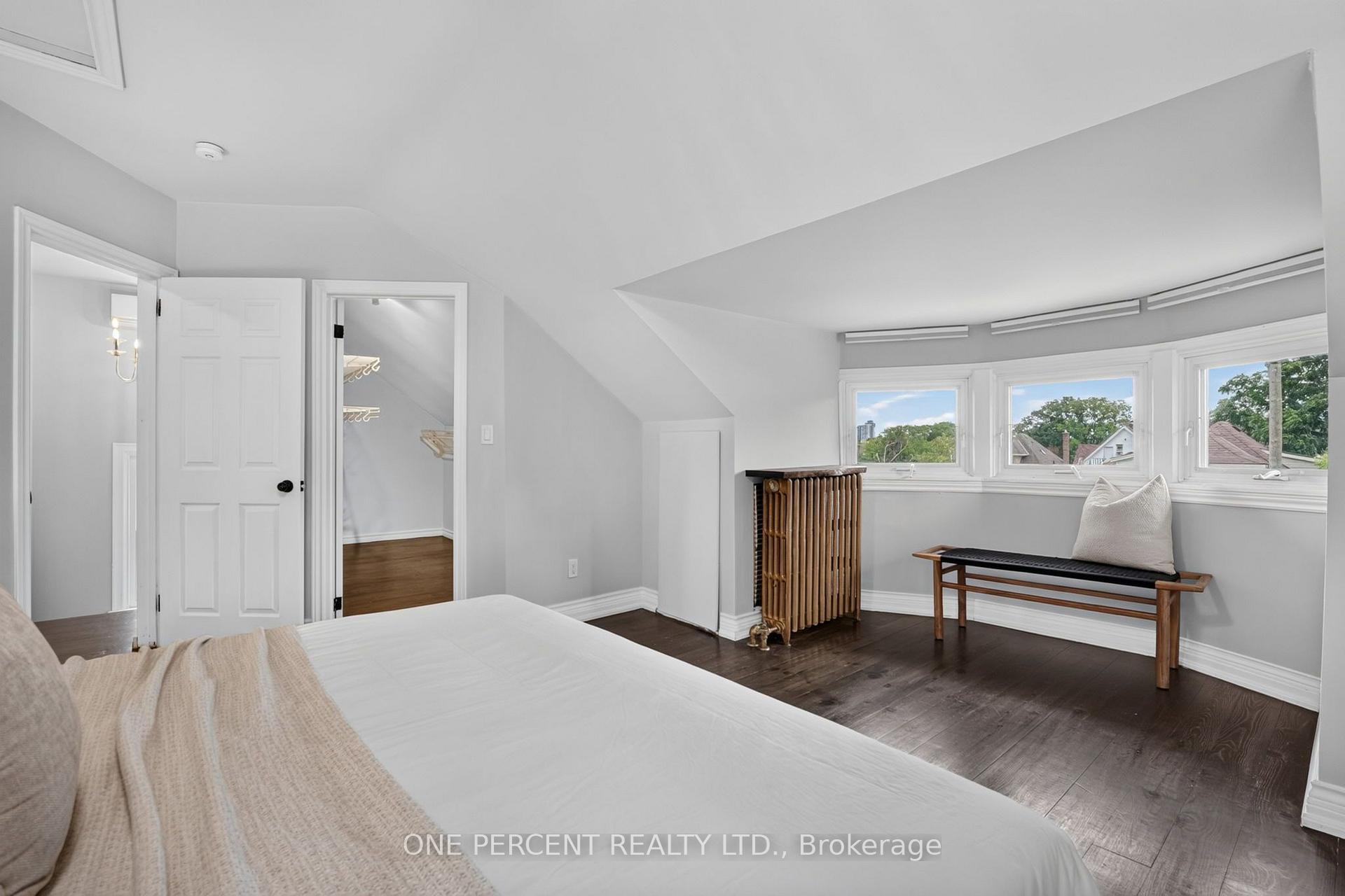 Photo 38 of 16 Beulah Avenue, Hamilton, Kirkendall — HOMEH
