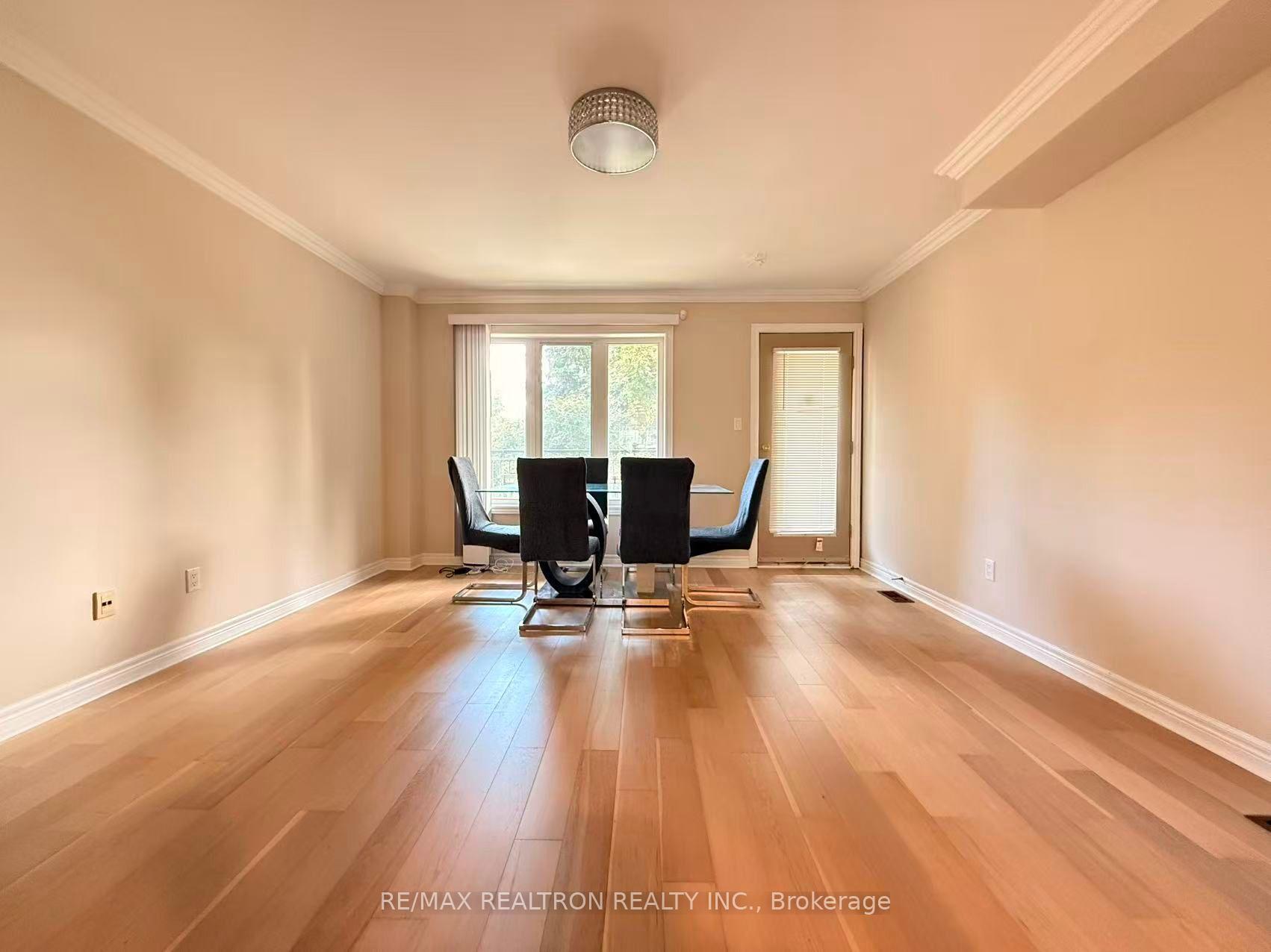 Photo 12 of 269 Finch Avenue E, North York, Willowdale East — HOMEH