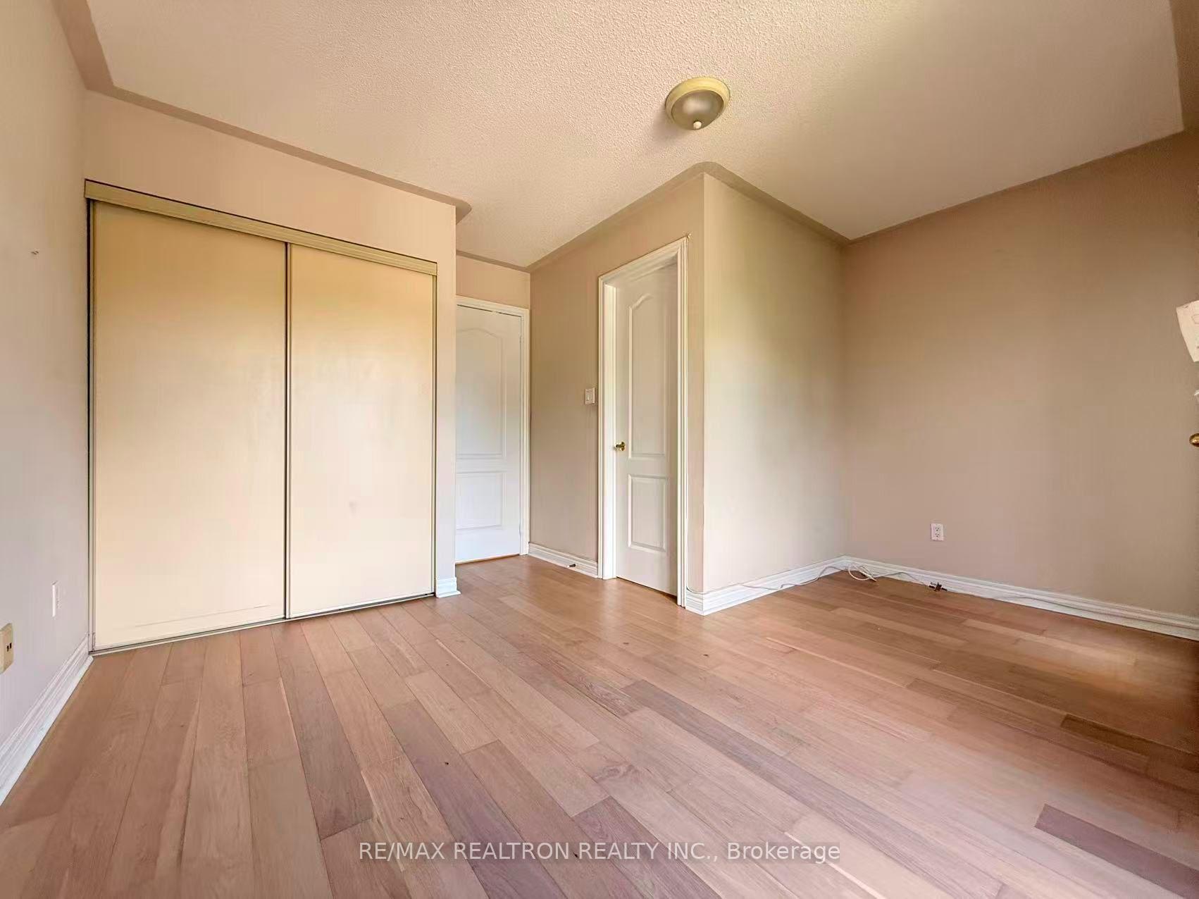 Photo 20 of 269 Finch Avenue E, North York, Willowdale East — HOMEH