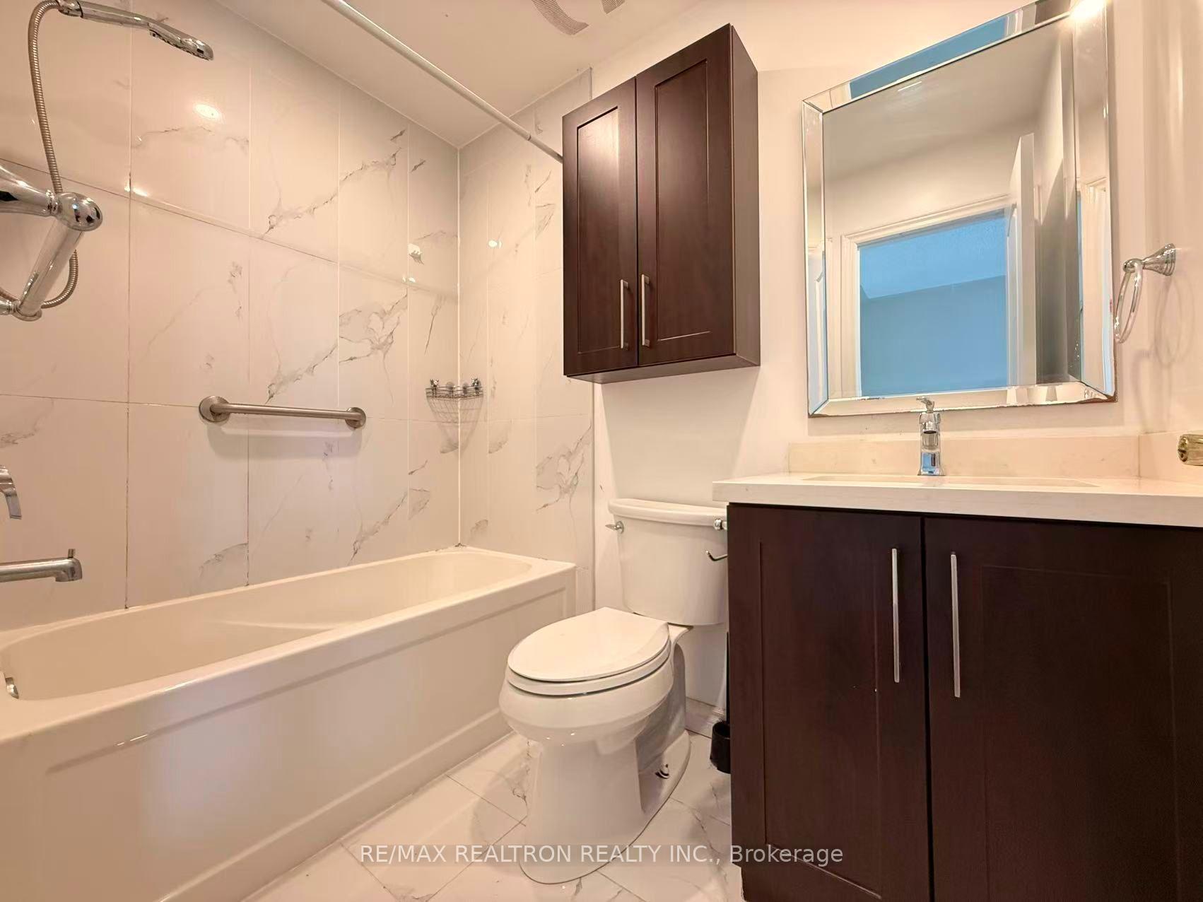 Photo 21 of 269 Finch Avenue E, North York, Willowdale East — HOMEH