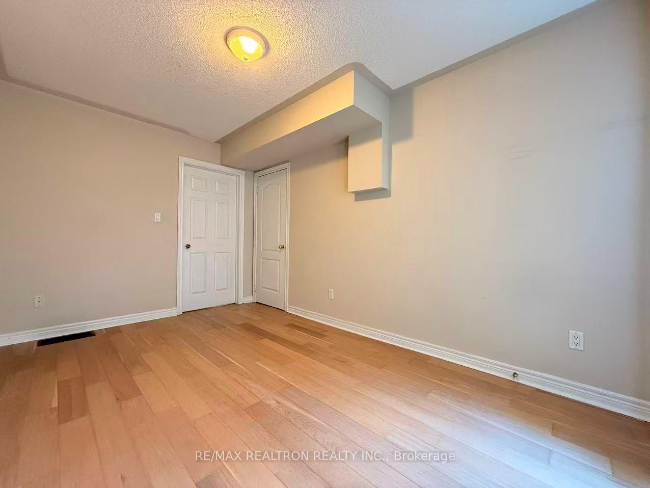 Photo 31 of 269 Finch Avenue E, North York, Willowdale East — HOMEH