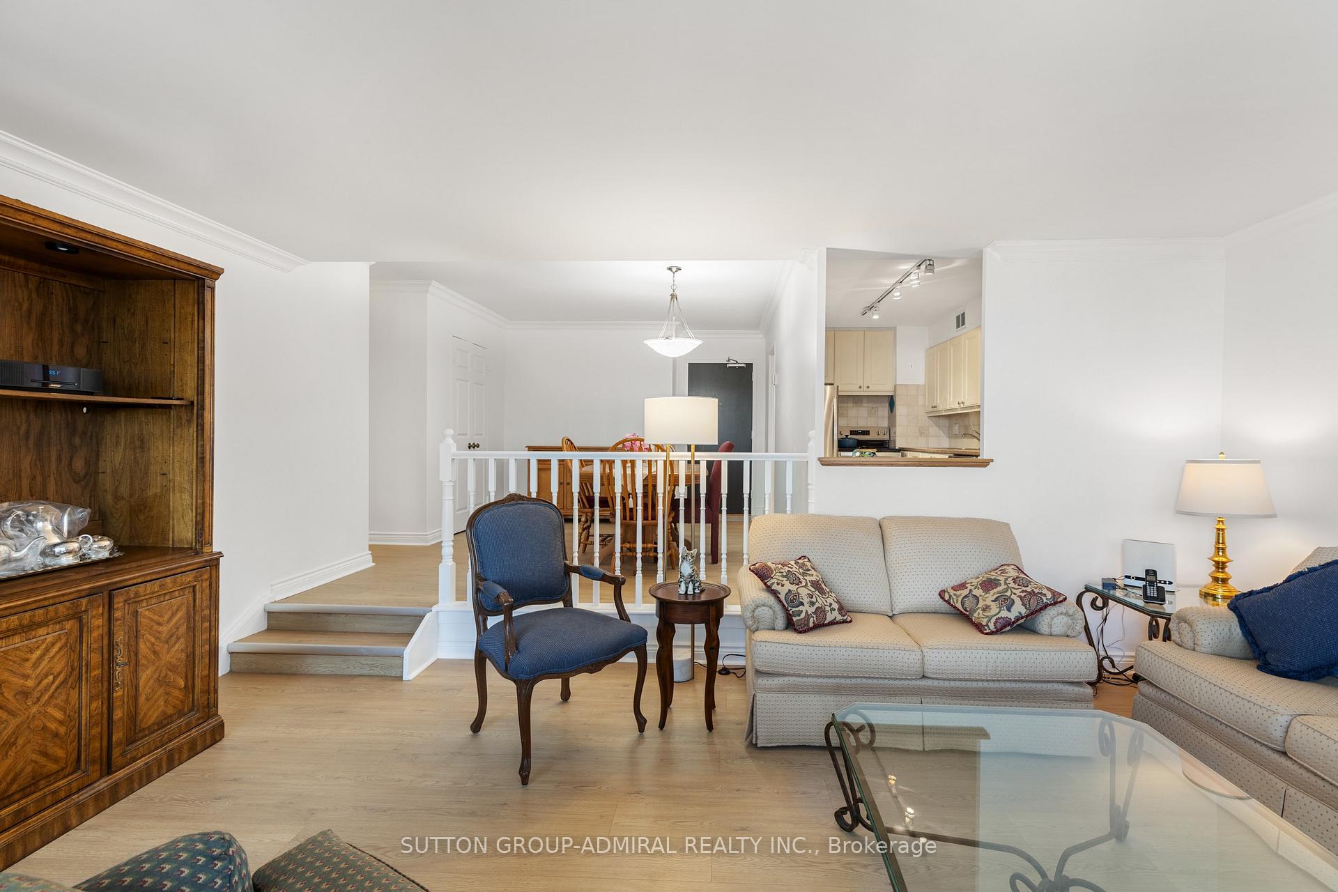 Photo 7 of Unit 503, 31 Four Winds Drive, North York, York University Heights — HOMEH