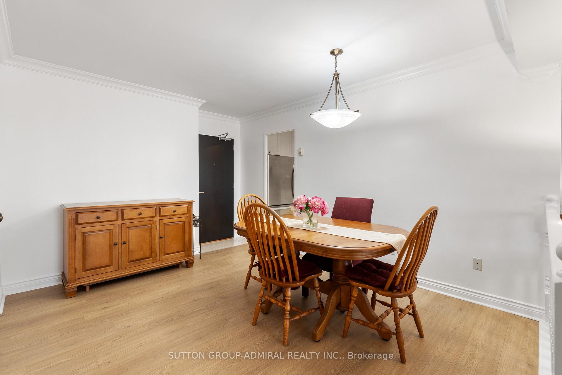 Photo 11 of Unit 503, 31 Four Winds Drive, North York, York University Heights — HOMEH