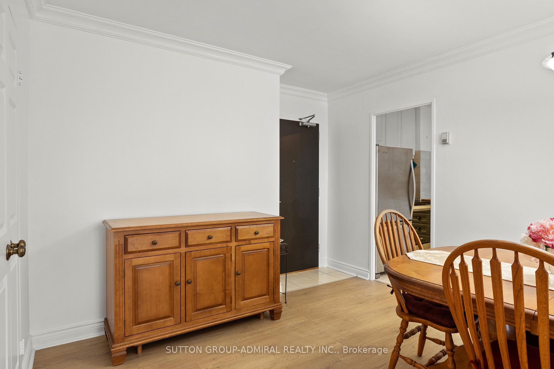 Photo 13 of Unit 503, 31 Four Winds Drive, North York, York University Heights — HOMEH