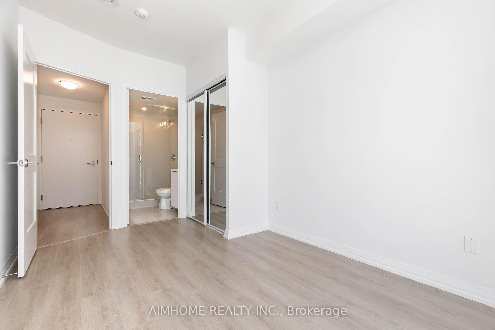 Photo 11 of Unit 4012, 8 Widmer Street, Toronto, Waterfront Communities — HOMEH