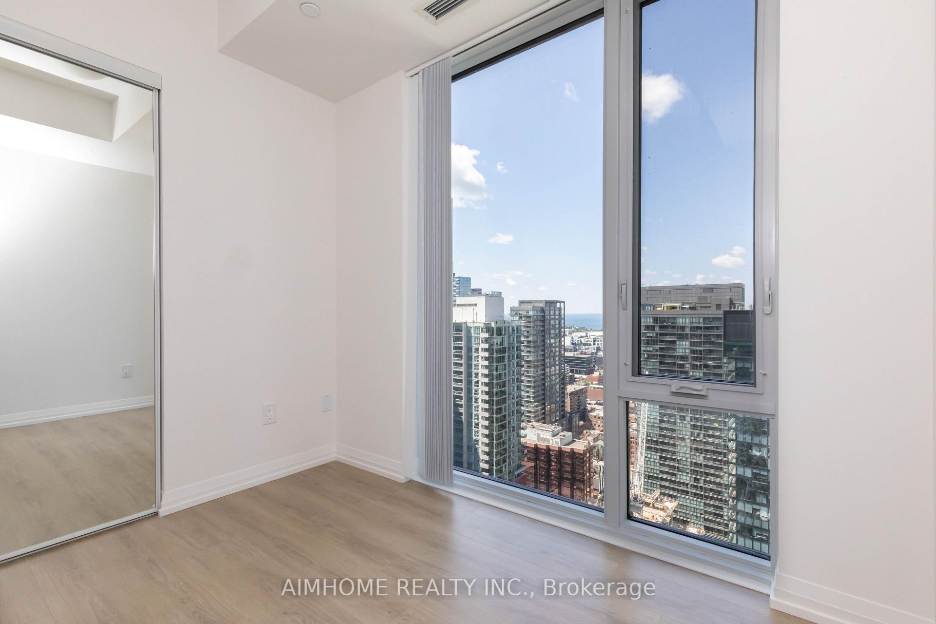 Photo 14 of Unit 4012, 8 Widmer Street, Toronto, Waterfront Communities — HOMEH