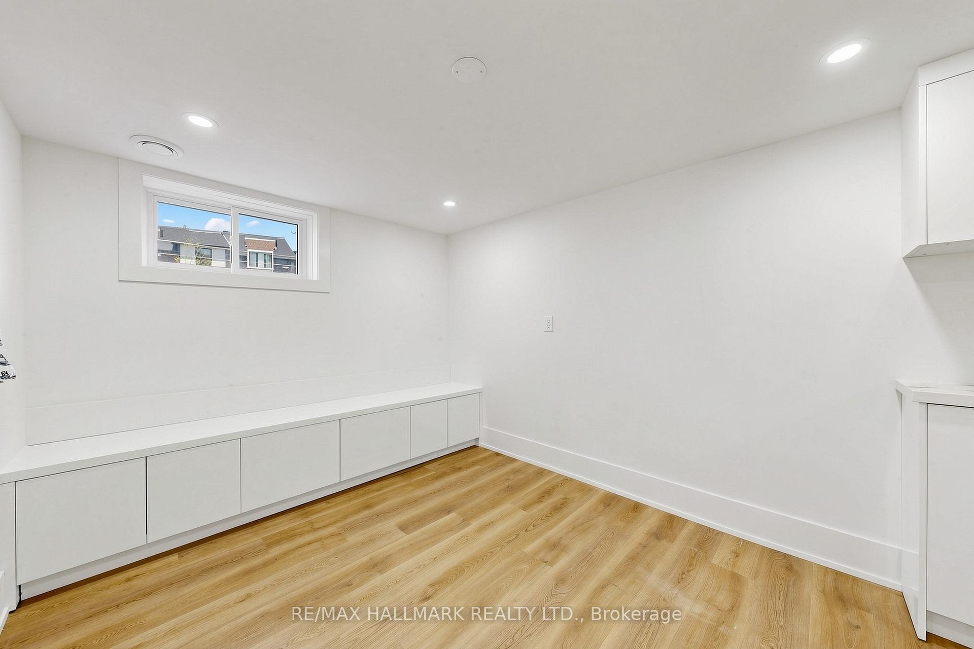 Photo 7 of Unit Basement 1, 11 Johnson Road, Aurora, Aurora Highlands — HOMEH
