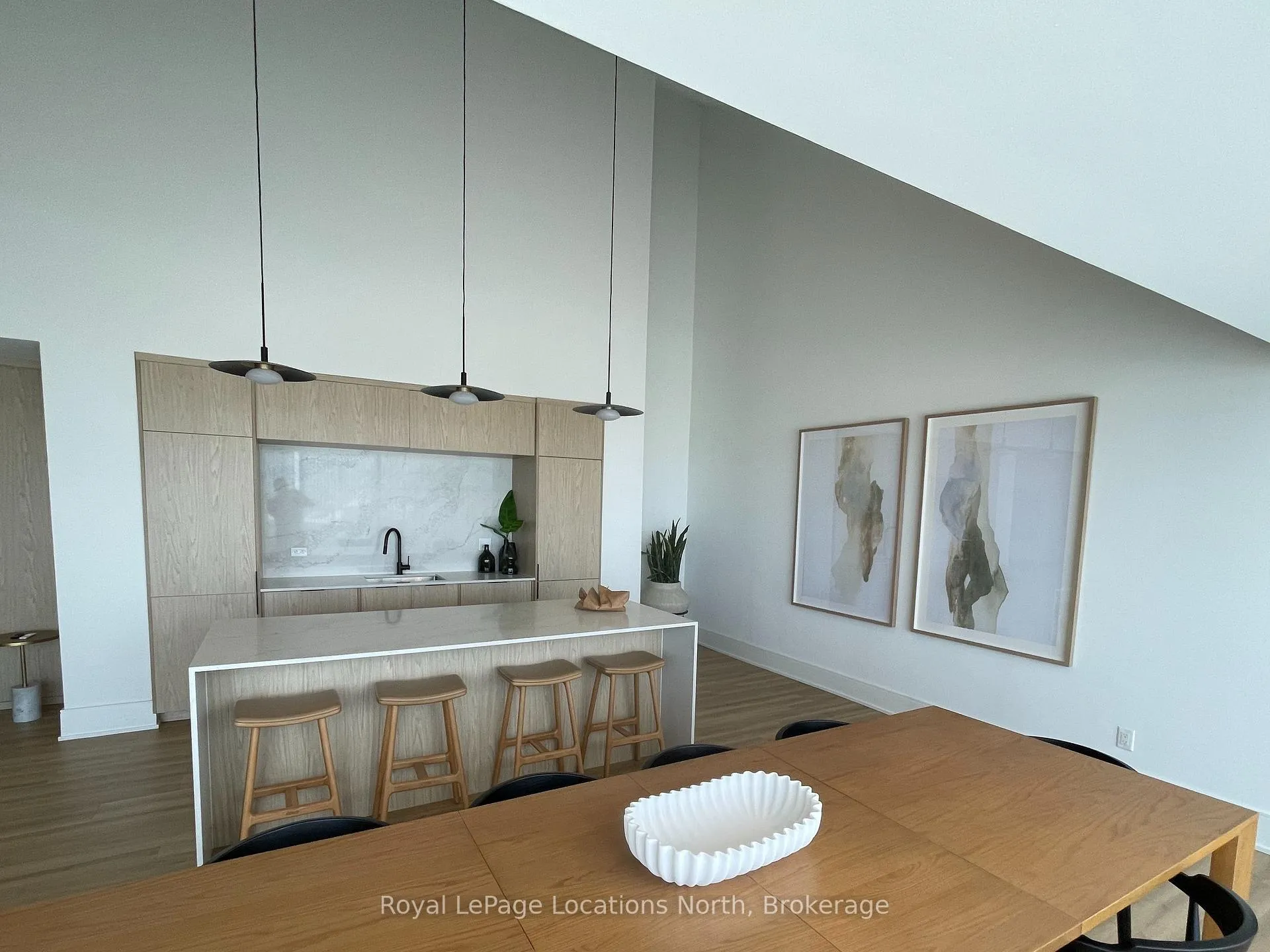 Photo 42 of Unit 203, 31 Huron Street, Collingwood — HOMEH