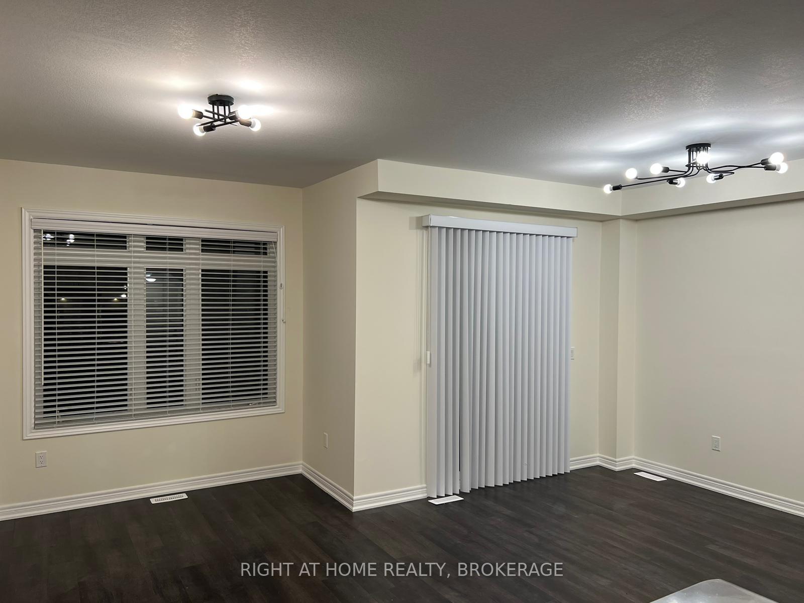 Photo 5 of Unit 8, 40 zinfandel Drive, Hamilton, Fruitland — HOMEH