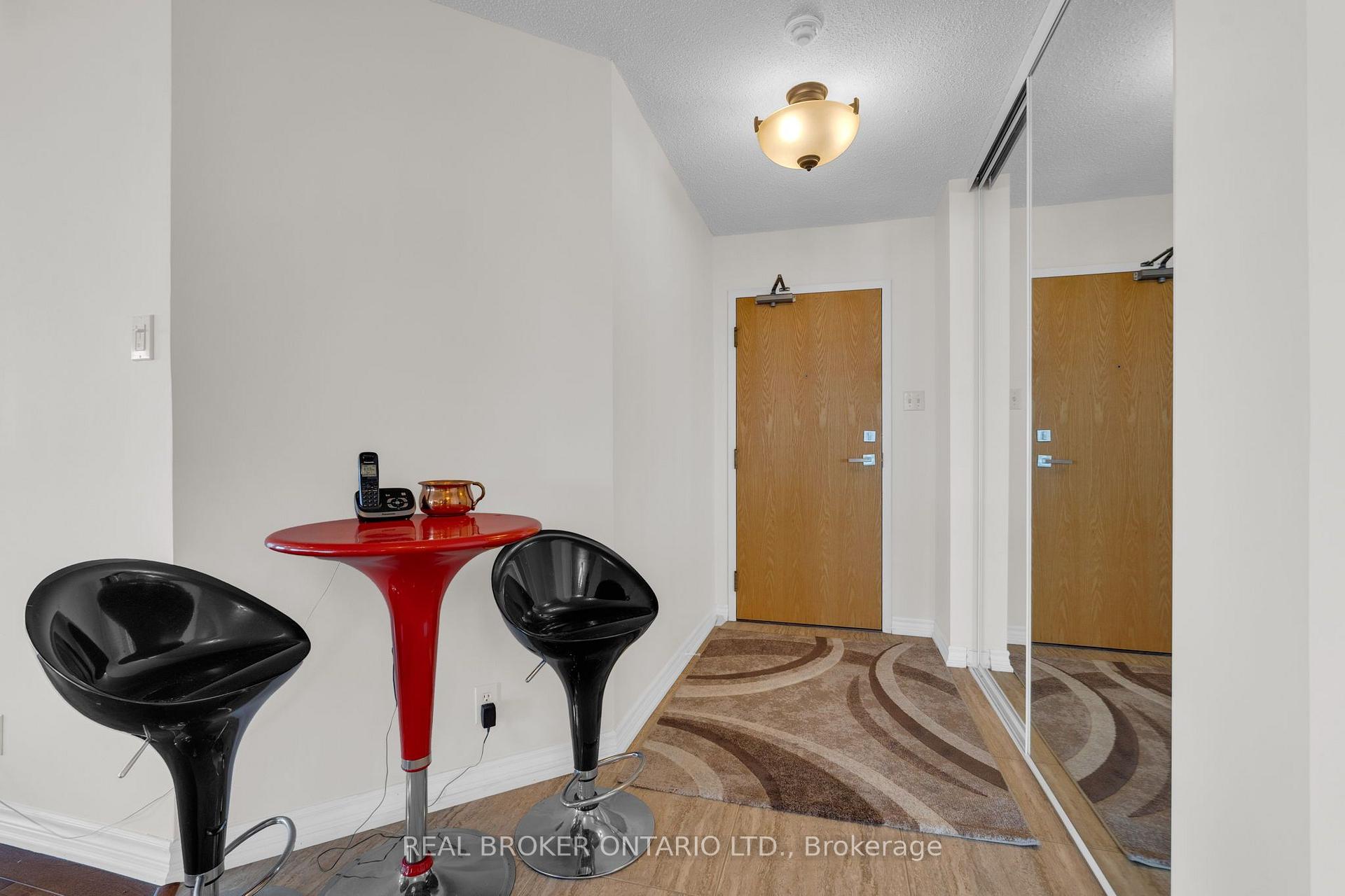Photo 23 of Unit 903, 65 Ellen Street, Barrie, City Centre — HOMEH