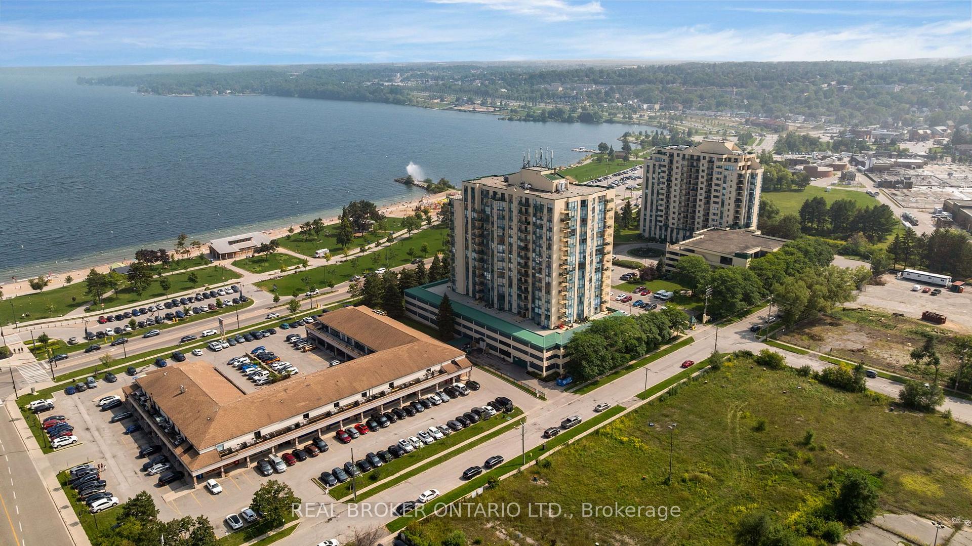 Photo 34 of Unit 903, 65 Ellen Street, Barrie, City Centre — HOMEH