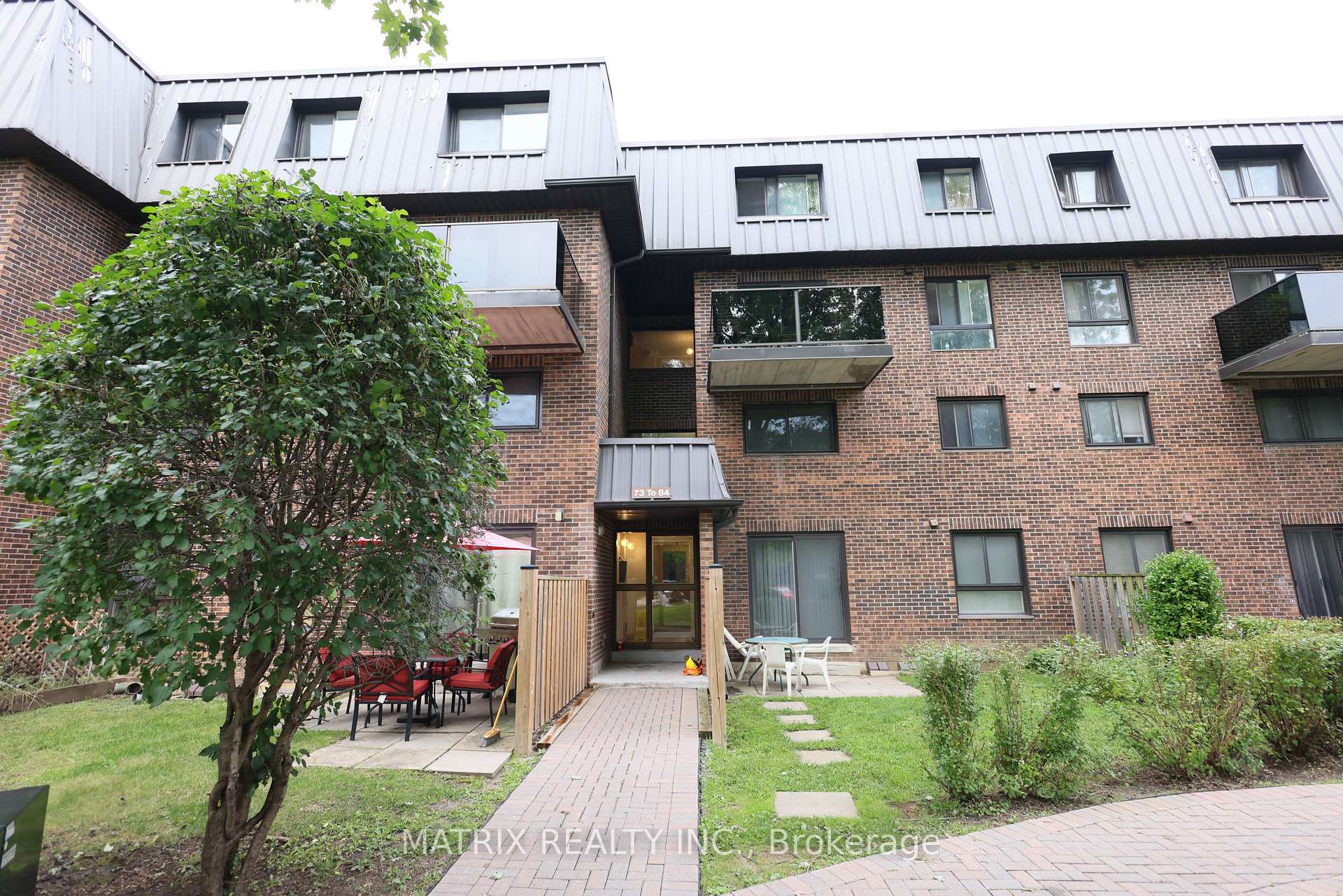 Photo of Unit 91, 53 Taunton Road E
