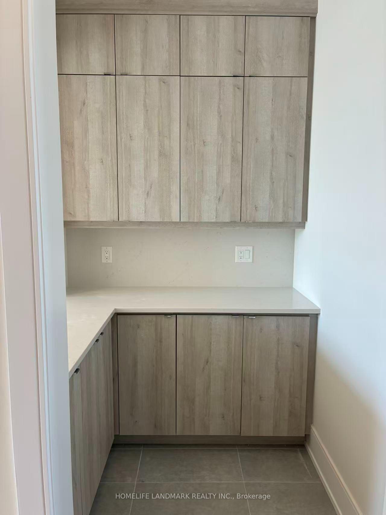 Photo 9 of 471 York Downs Boulevard, Markham, Cachet — HOMEH