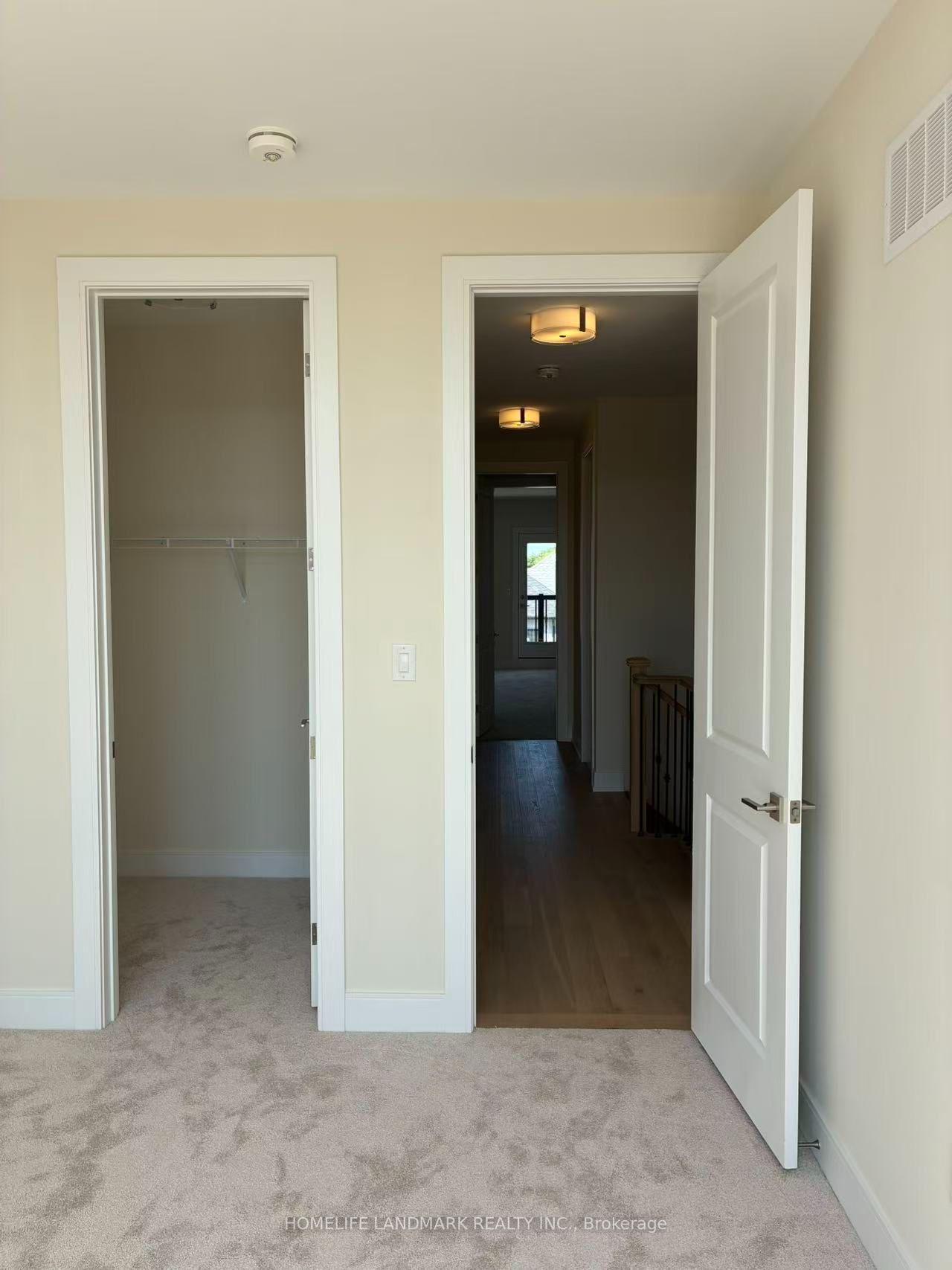 Photo 17 of 471 York Downs Boulevard, Markham, Cachet — HOMEH
