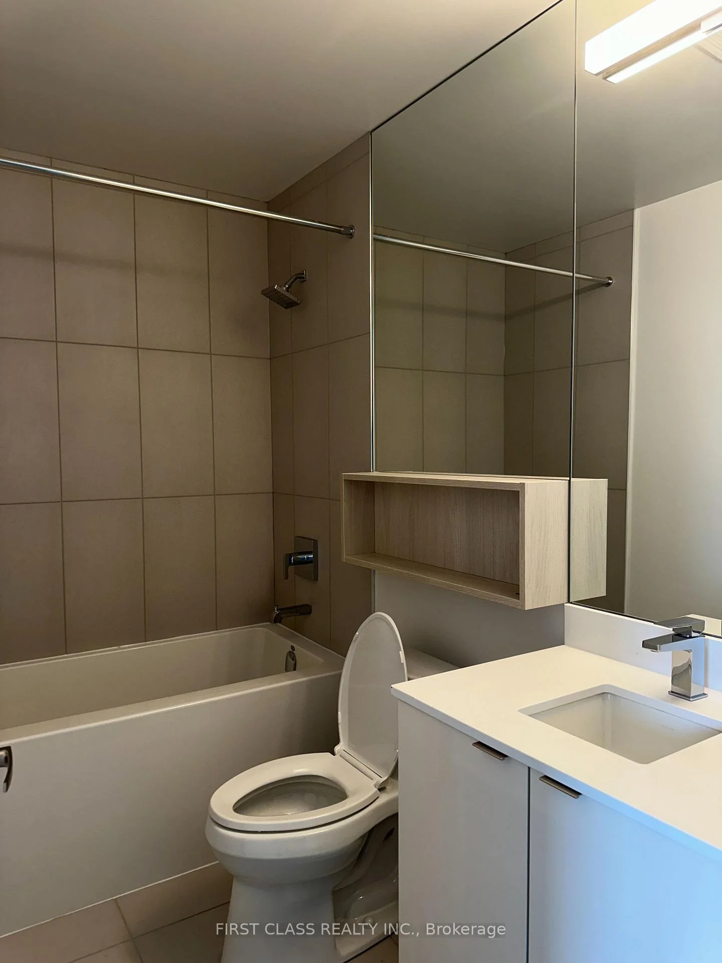 Photo 24 of Unit PH3015, 70 Princess Street, Toronto, Moss Park — HOMEH