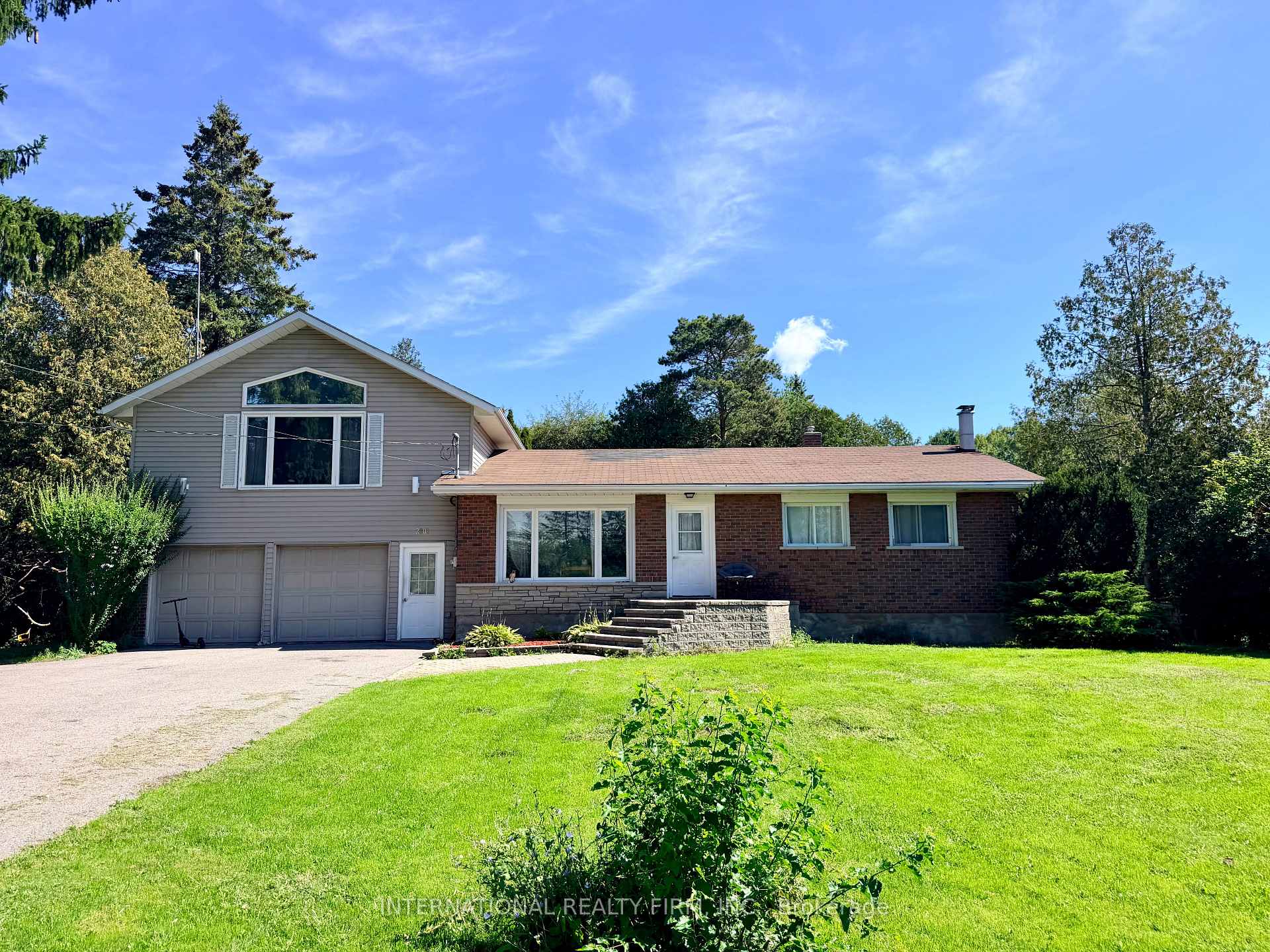 Photo of 2601 Division Street