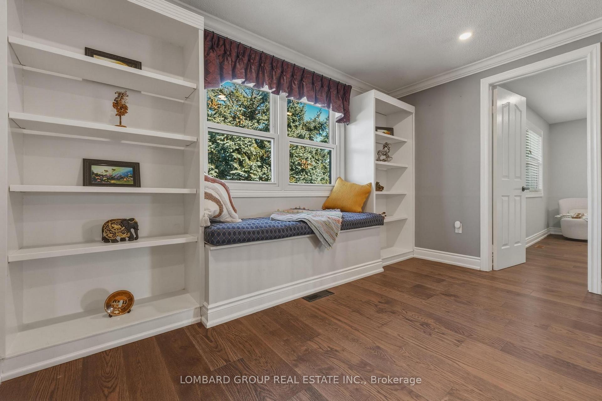 Photo 16 of 10 Whitmore Court, Brampton, Heart Lake West — HOMEH