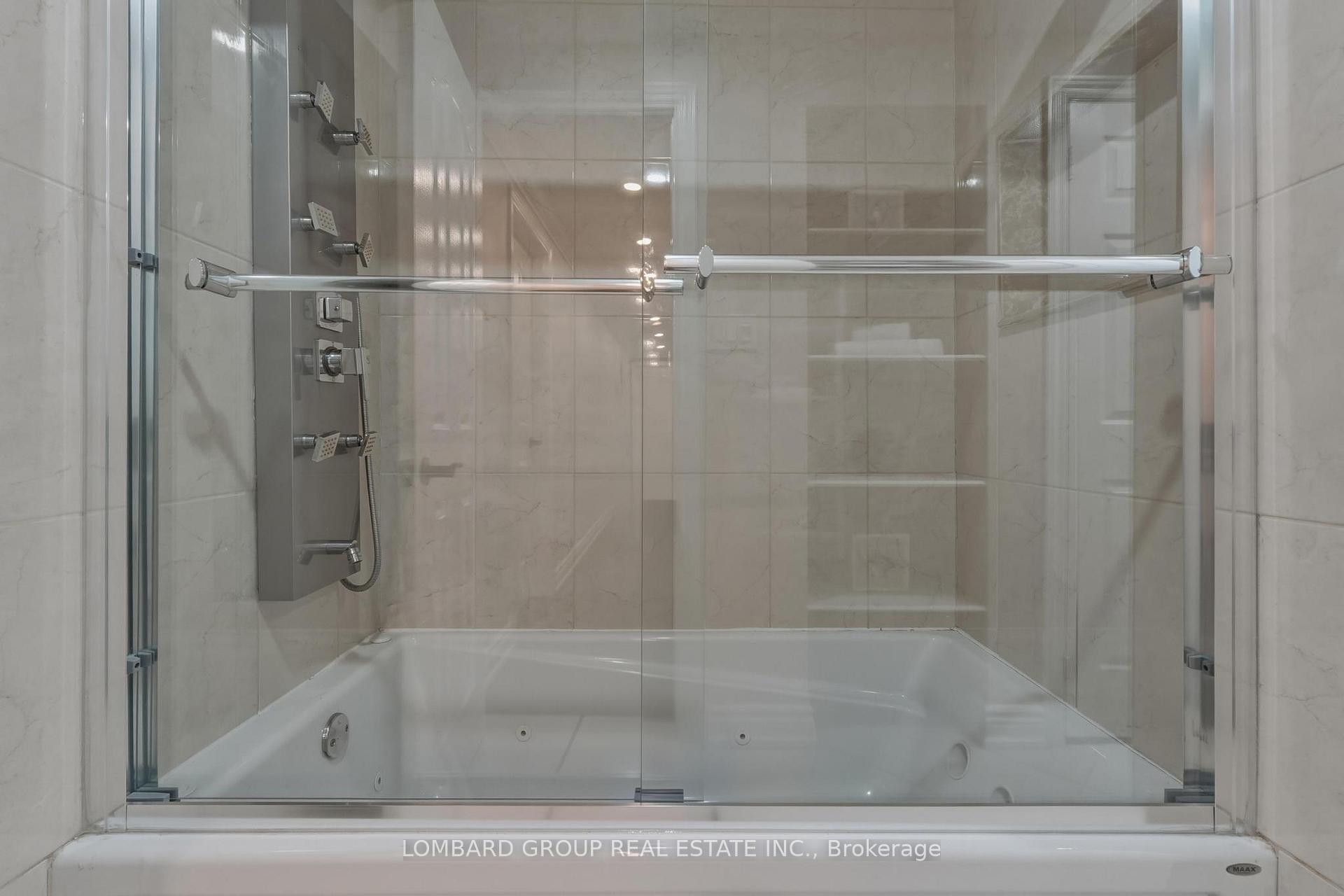 Photo 28 of 10 Whitmore Court, Brampton, Heart Lake West — HOMEH