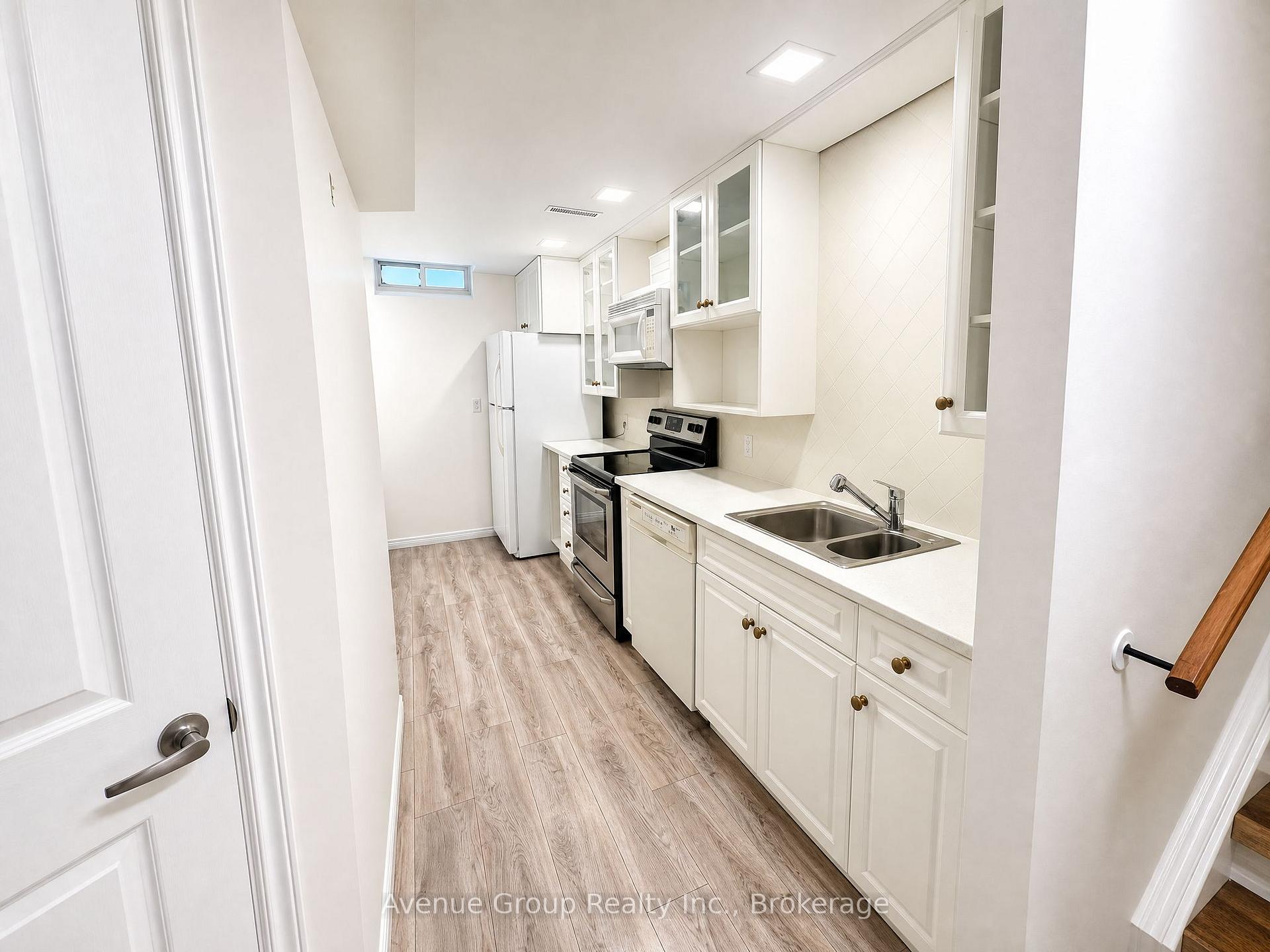 Photo 38 of Unit Lower, 54 Leggott Avenue, Barrie, Painswick North — HOMEH