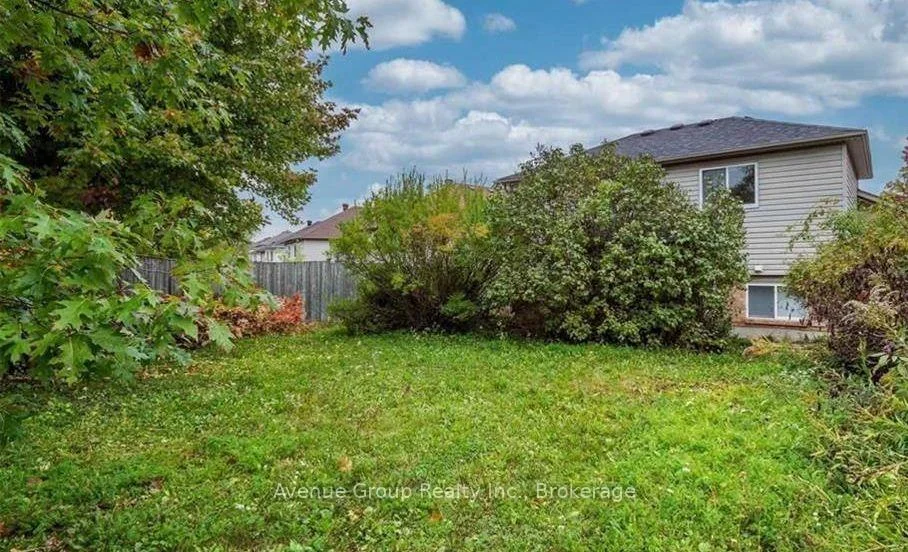 Photo 33 of Unit Lower, 54 Leggott Avenue, Barrie, Painswick North — HOMEH