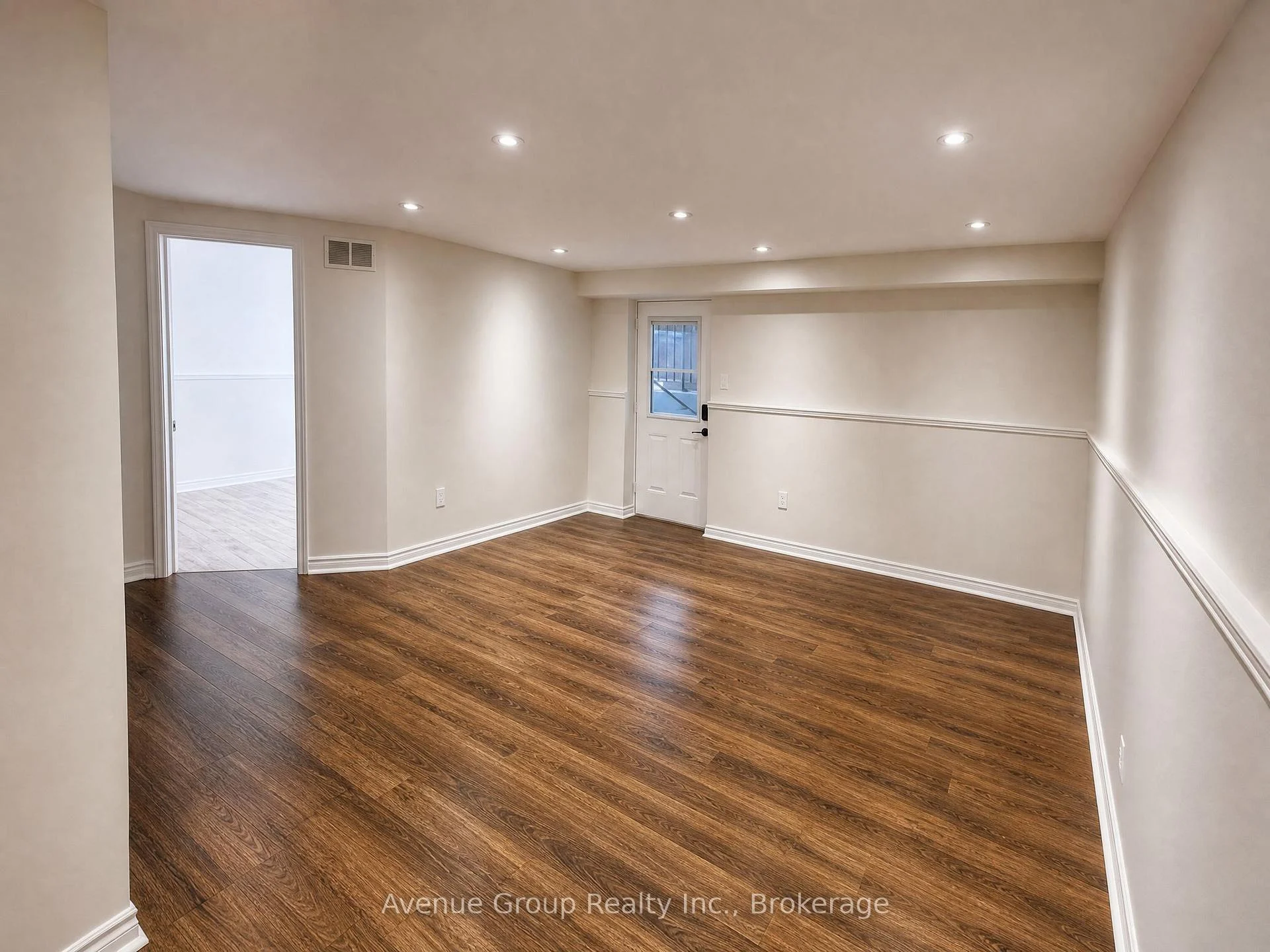 Photo 37 of Unit Lower, 54 Leggott Avenue, Barrie, Painswick North — HOMEH