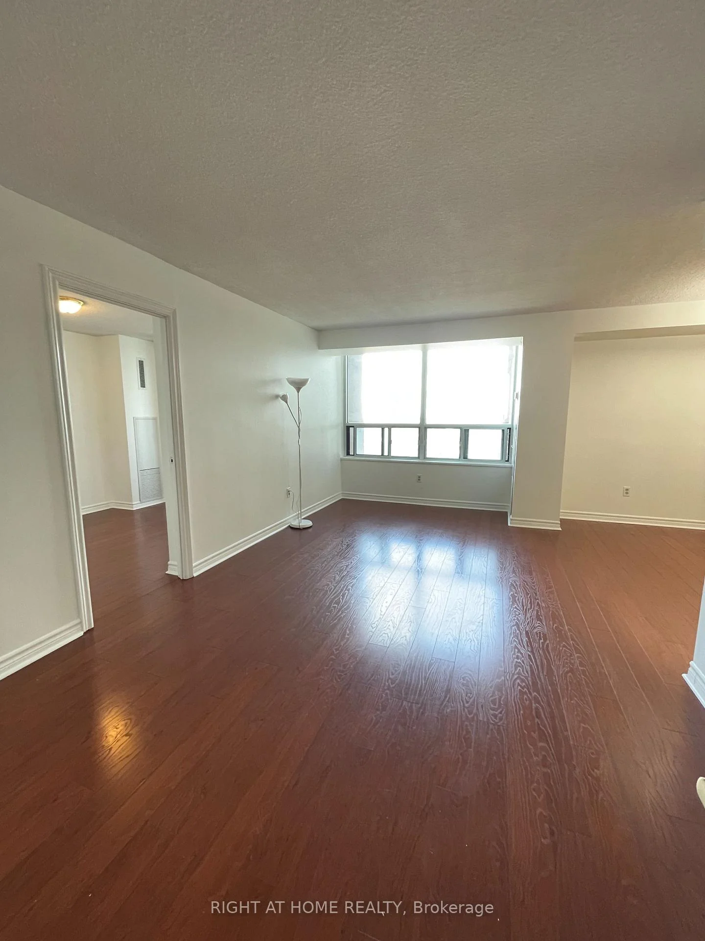 Photo 50 of 5 Old Sheppard Avenue, North York, Pleasant View — HOMEH