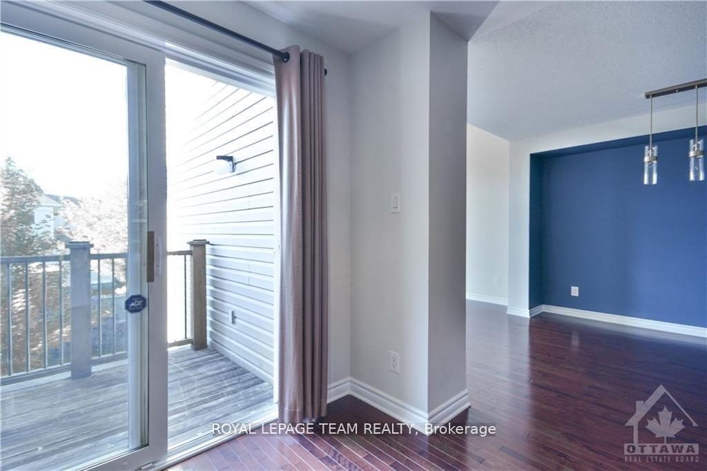 Photo 15 of 252 Tandalee Crescent, Ottawa, Kanata - Emerald Meadows/Trailwest — HOMEH