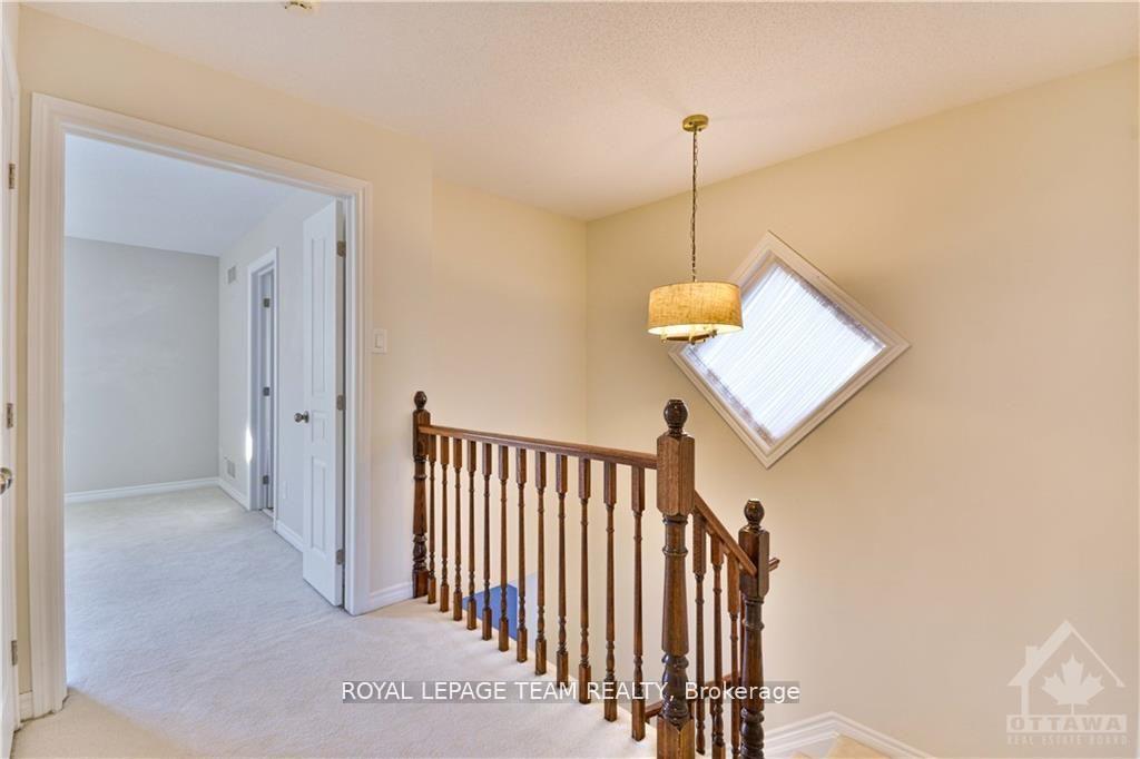 Photo 17 of 252 Tandalee Crescent, Ottawa, Kanata - Emerald Meadows/Trailwest — HOMEH