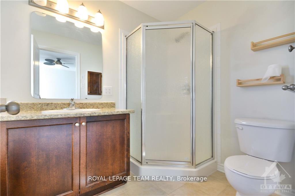 Photo 22 of 252 Tandalee Crescent, Ottawa, Kanata - Emerald Meadows/Trailwest — HOMEH