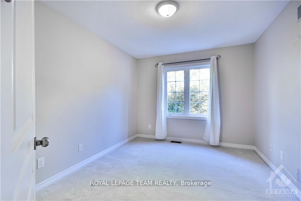 Photo 26 of 252 Tandalee Crescent, Ottawa, Kanata - Emerald Meadows/Trailwest — HOMEH