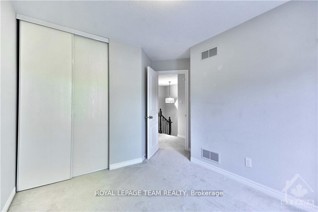 Photo 29 of 252 Tandalee Crescent, Ottawa, Kanata - Emerald Meadows/Trailwest — HOMEH