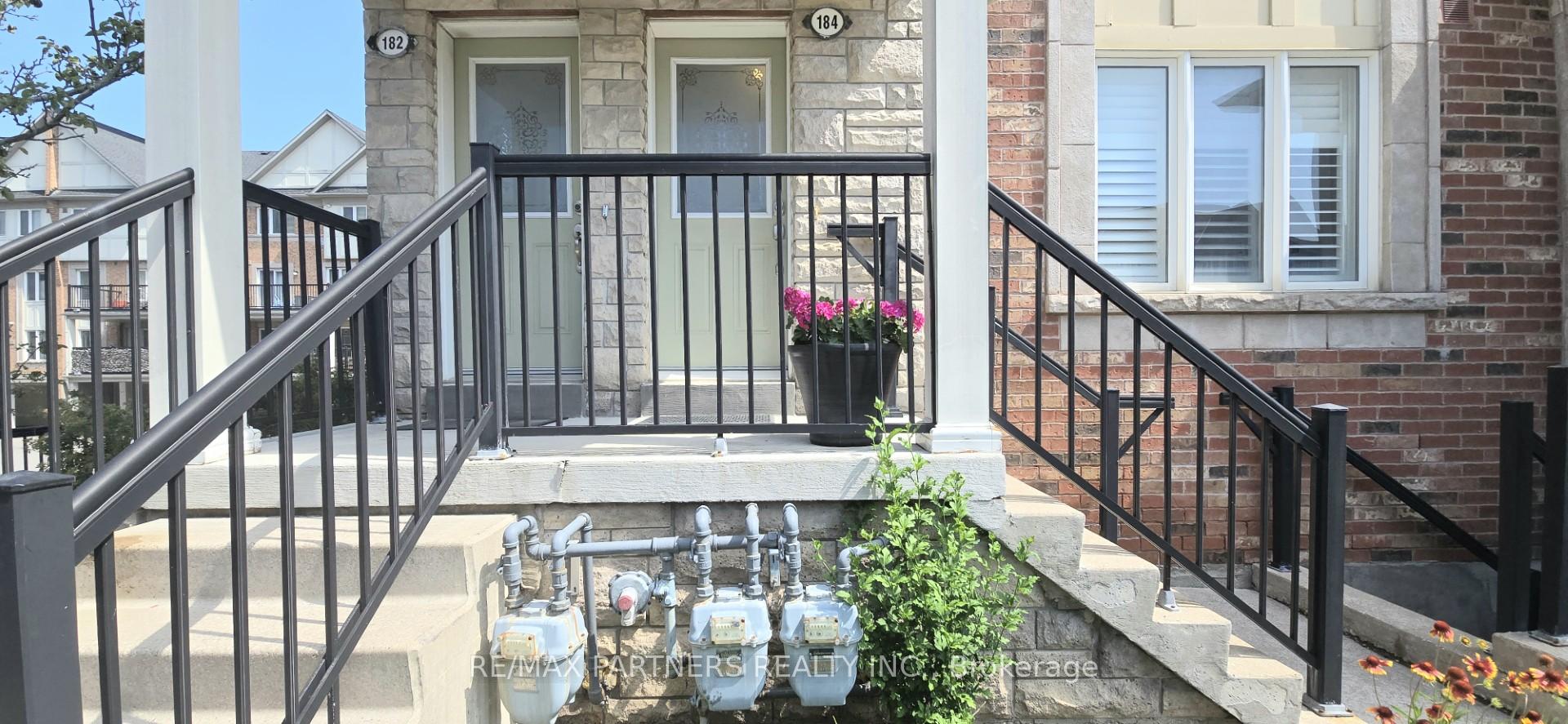 Photo 2 of 184 Louisbourg Way, Markham, Greensborough — HOMEH