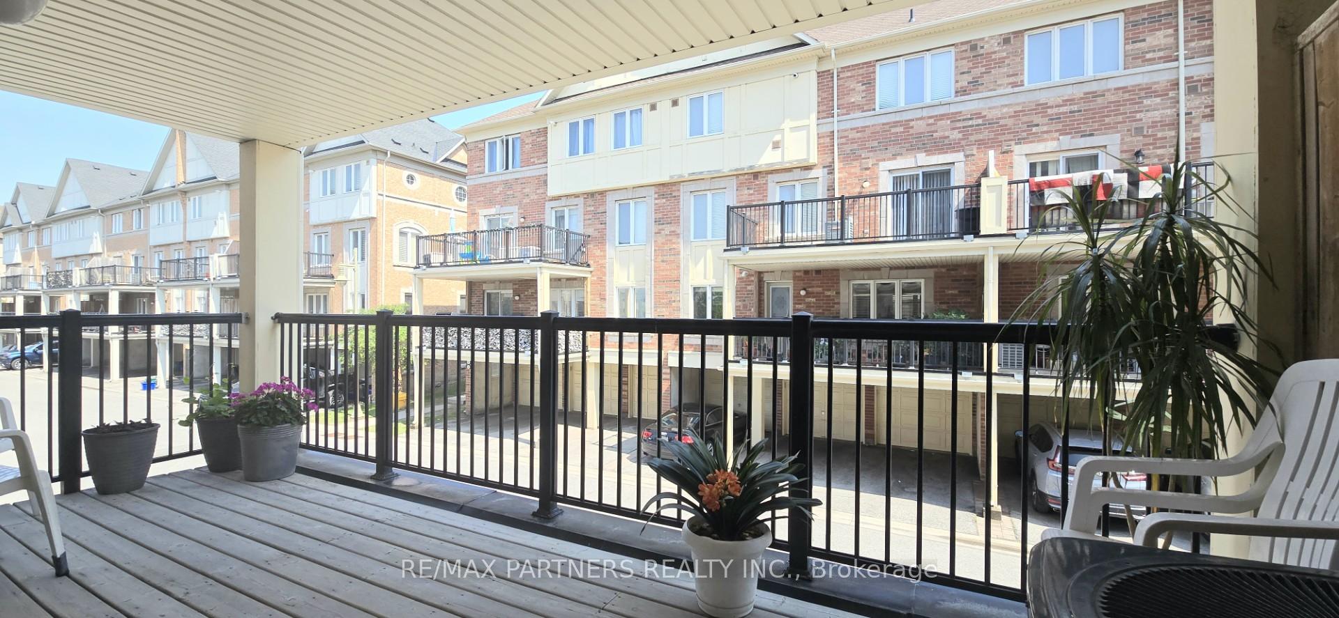Photo 7 of 184 Louisbourg Way, Markham, Greensborough — HOMEH