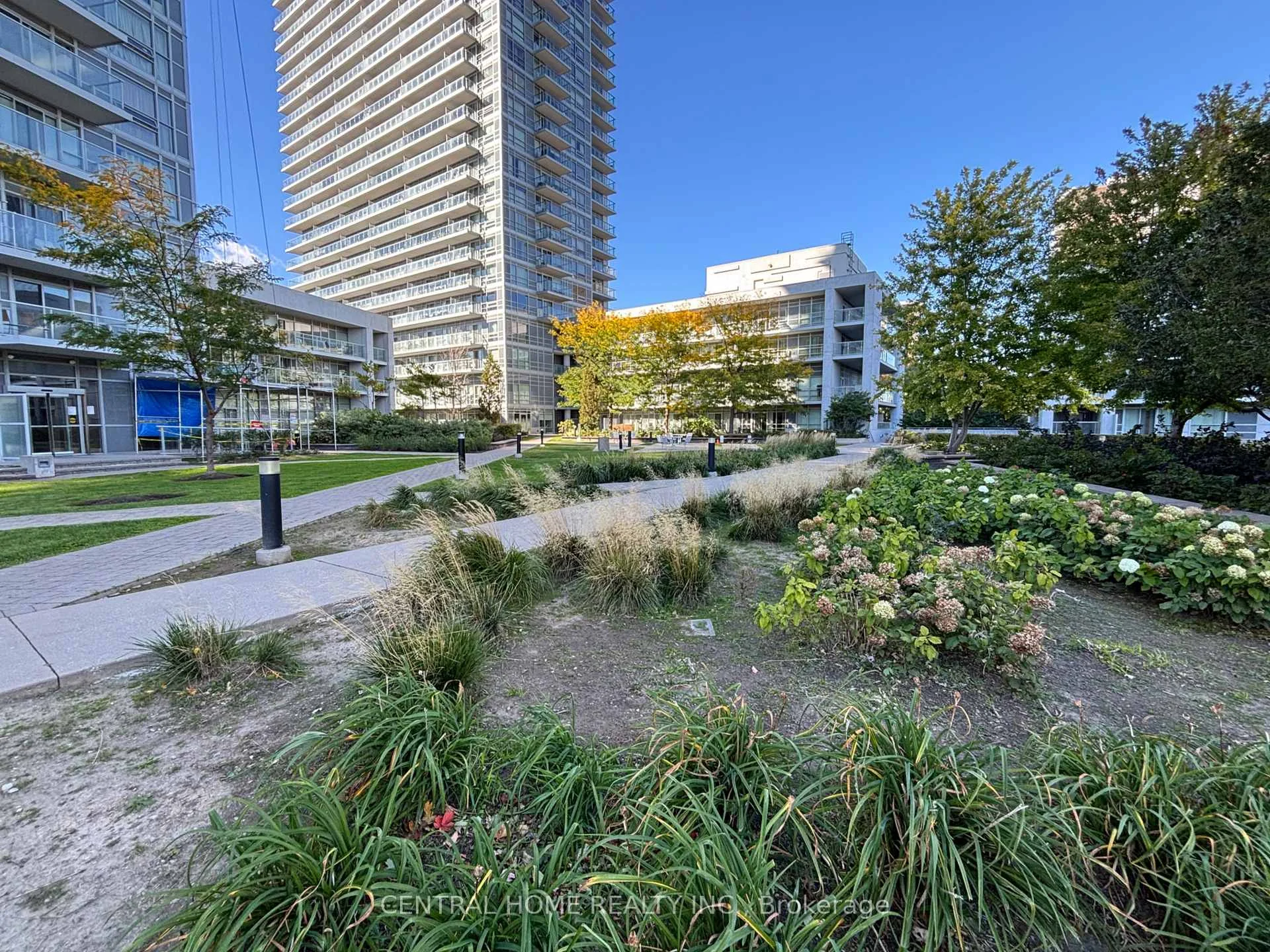 Photo 24 of Unit 308, 2015 Sheppard Avenue E, North York, Henry Farm — HOMEH