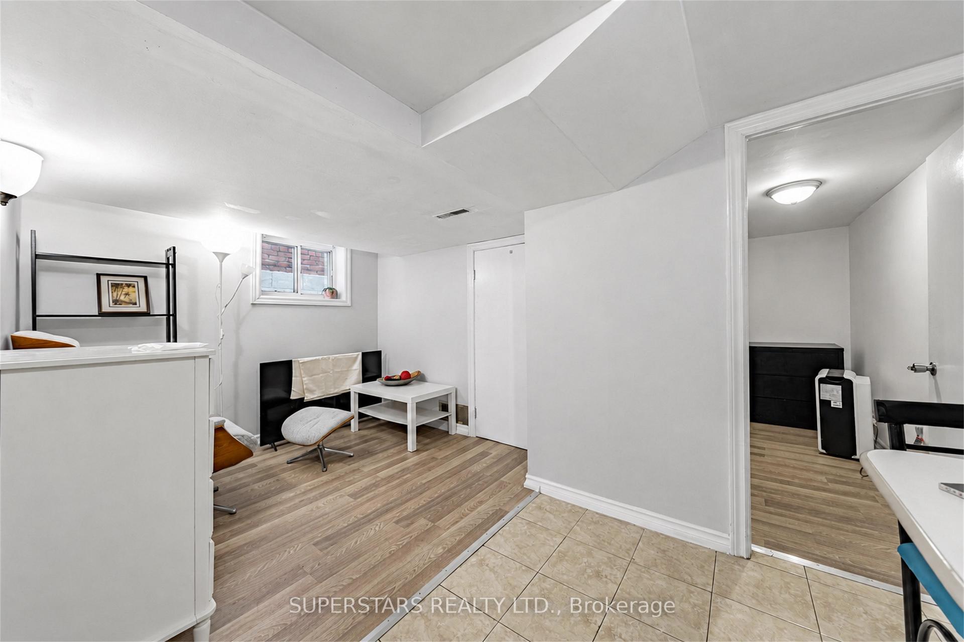 Photo 25 of 235 Oakwood Avenue, Toronto, Oakwood Village — HOMEH