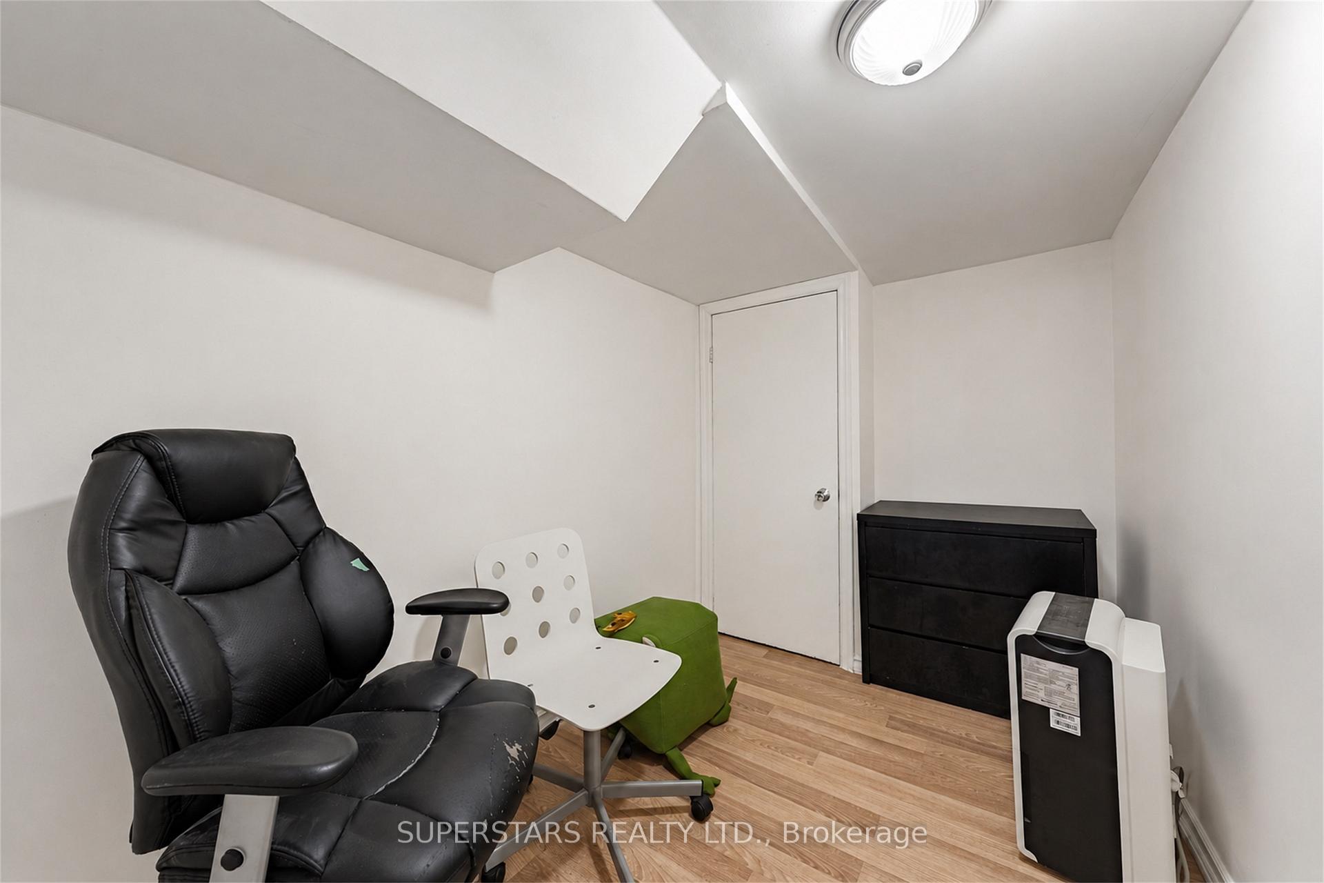 Photo 31 of 235 Oakwood Avenue, Toronto, Oakwood Village — HOMEH