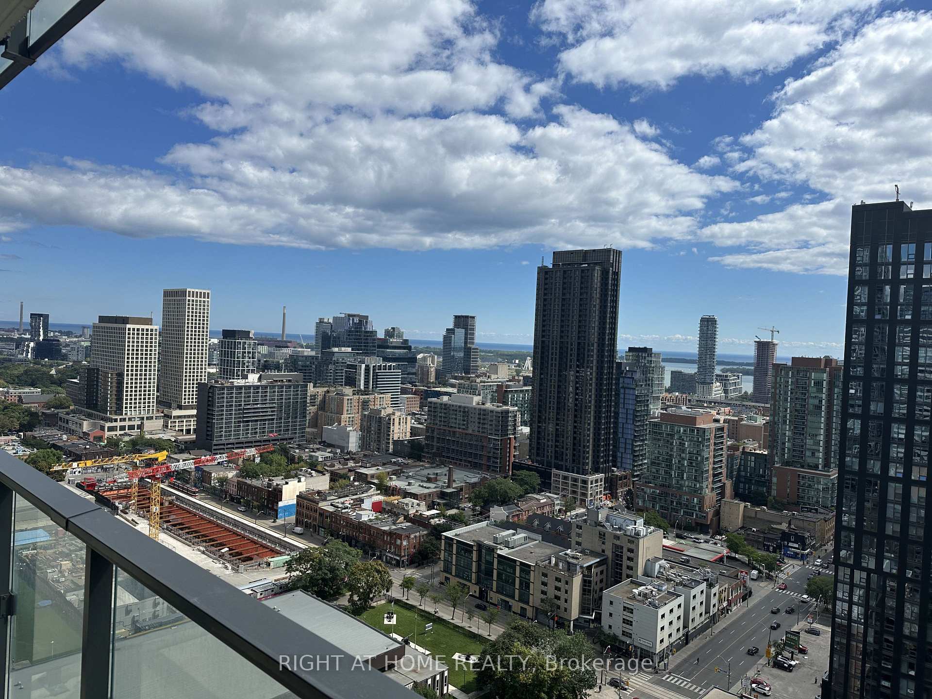 Photo 3 of Unit 2801, 47 Mutual Street, Toronto, Church-Yonge Corridor — HOMEH