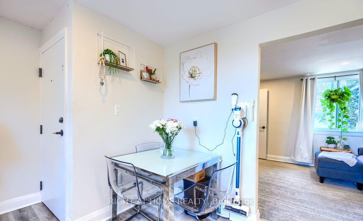Photo 16 of Unit 1, 18 Ewing Street, Halton Hills, Georgetown — HOMEH