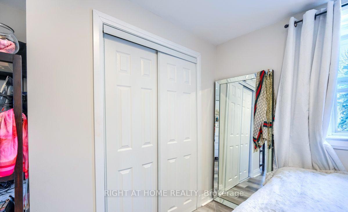 Photo 23 of Unit 1, 18 Ewing Street, Halton Hills, Georgetown — HOMEH