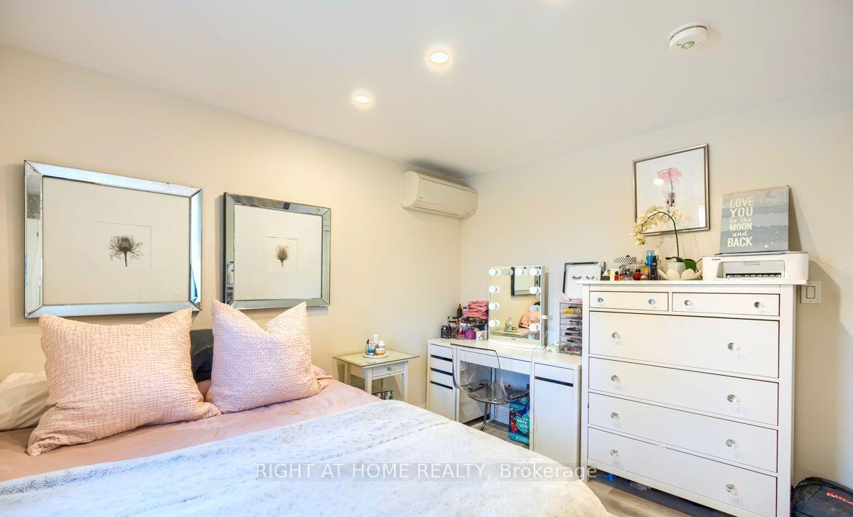 Photo 24 of Unit 1, 18 Ewing Street, Halton Hills, Georgetown — HOMEH