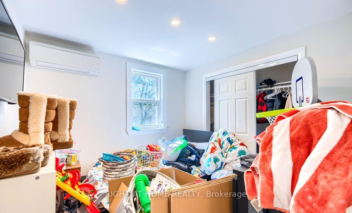 Photo 25 of Unit 1, 18 Ewing Street, Halton Hills, Georgetown — HOMEH