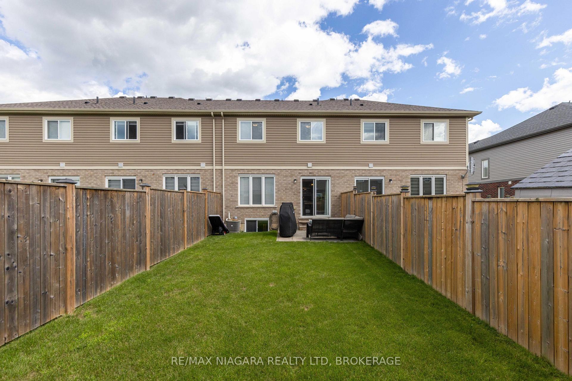 Photo 21 of 8073 Cole Court, Niagara Falls, Oldfield — HOMEH