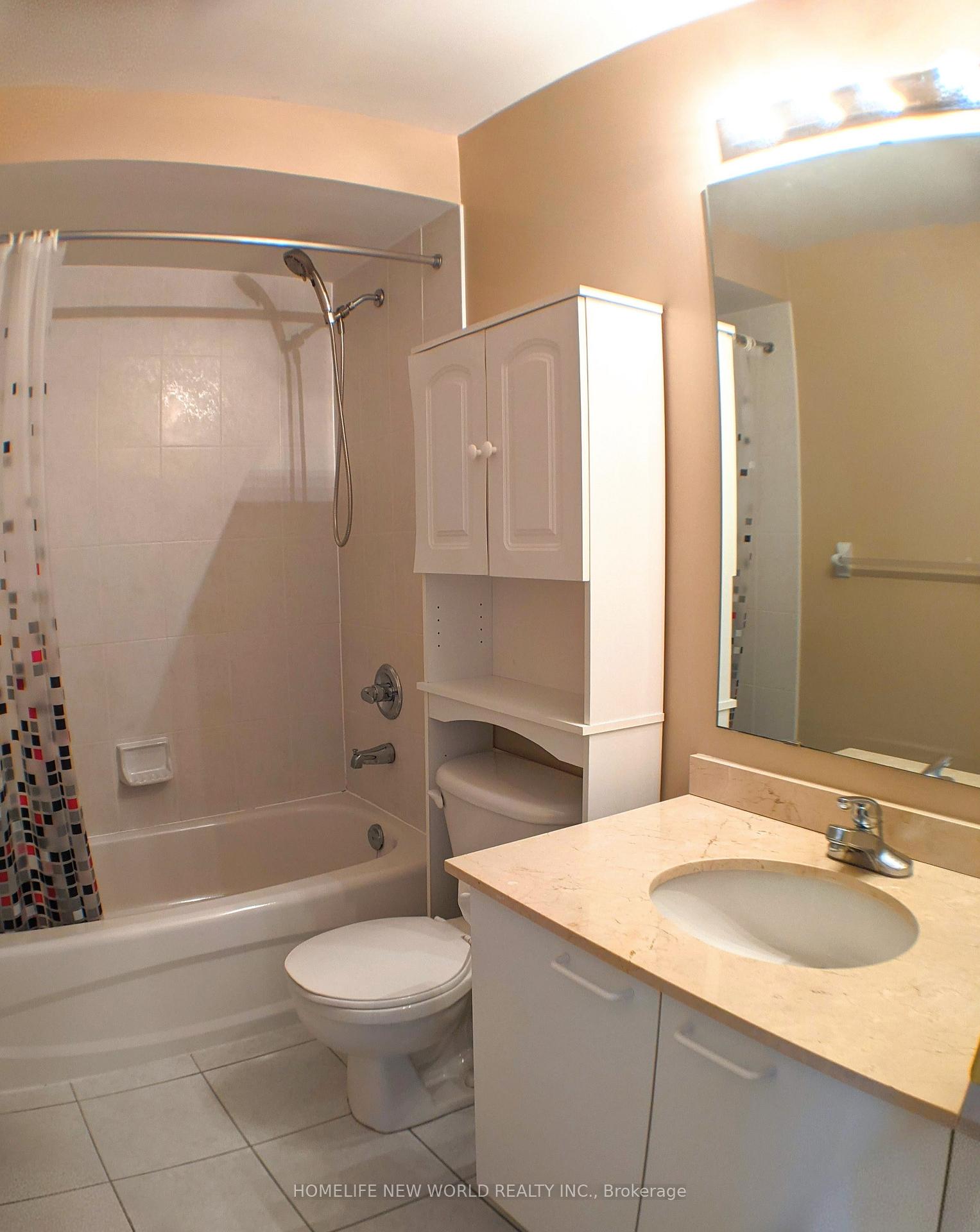 Photo 15 of Unit 38, 9133 Bayview Avenue, Richmond Hill, Doncrest — HOMEH