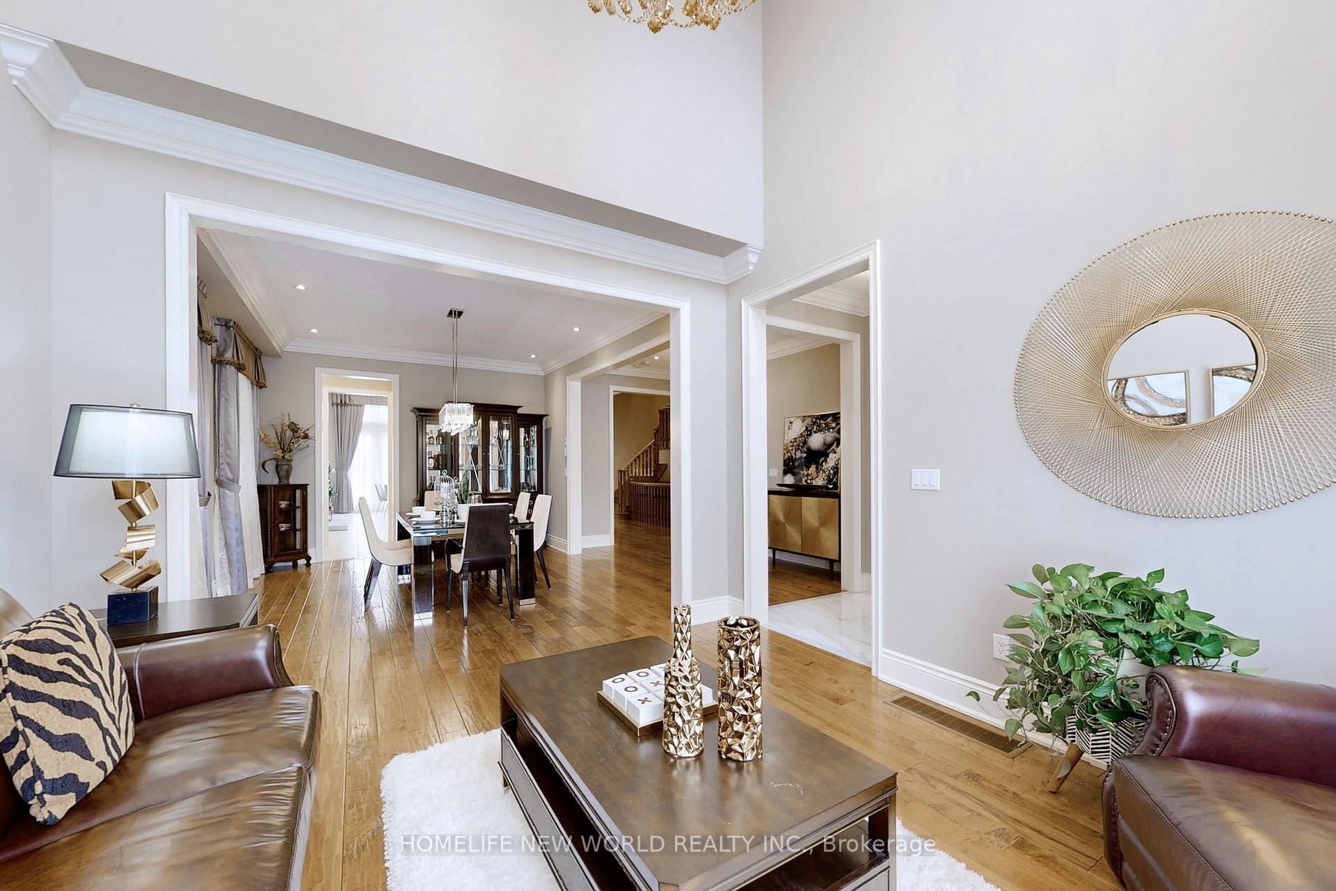 Photo 6 of 21 Conger Street, Vaughan, Patterson — HOMEH