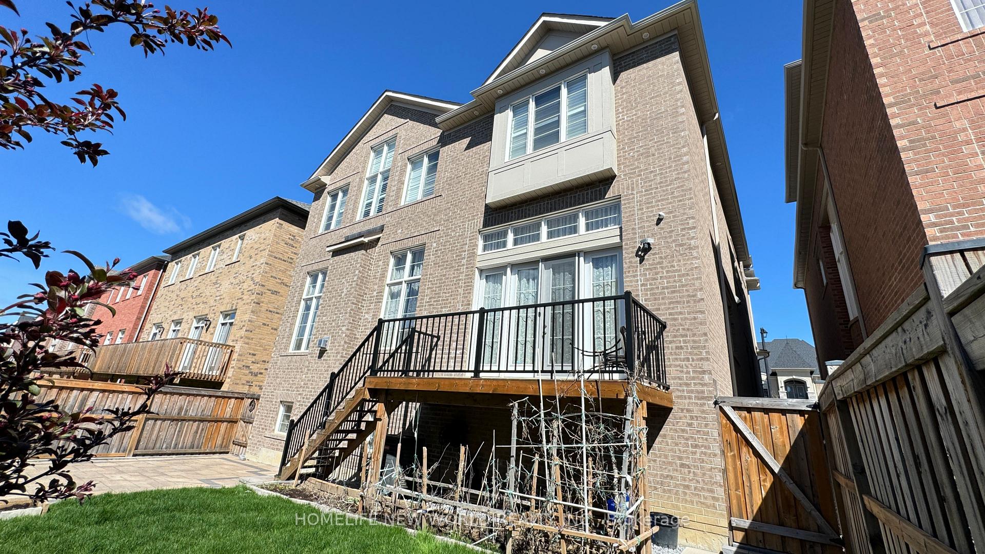 Photo 41 of 21 Conger Street, Vaughan, Patterson — HOMEH