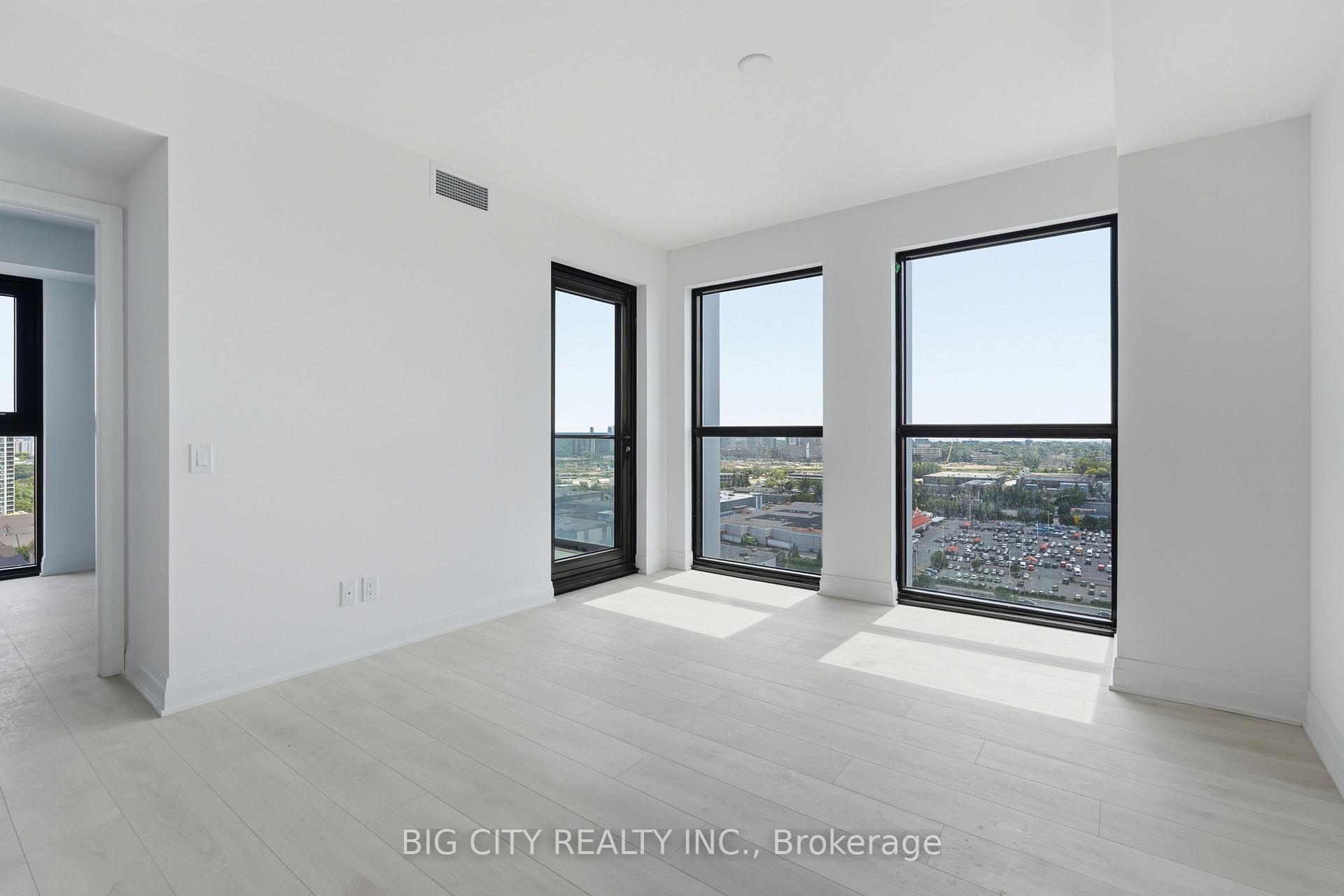 Photo 7 of Unit 1910, 25 Frederick Todd Way, Toronto, Leaside — HOMEH