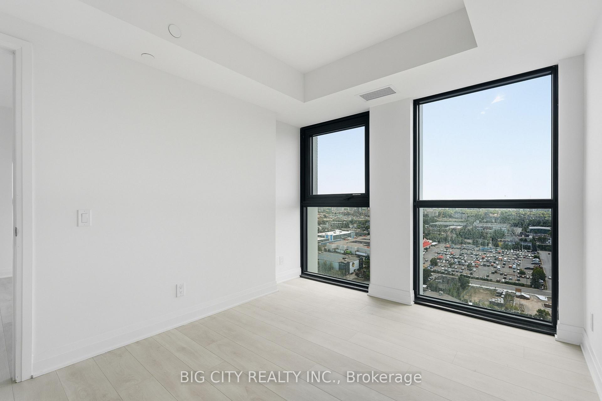 Photo 12 of Unit 1910, 25 Frederick Todd Way, Toronto, Leaside — HOMEH