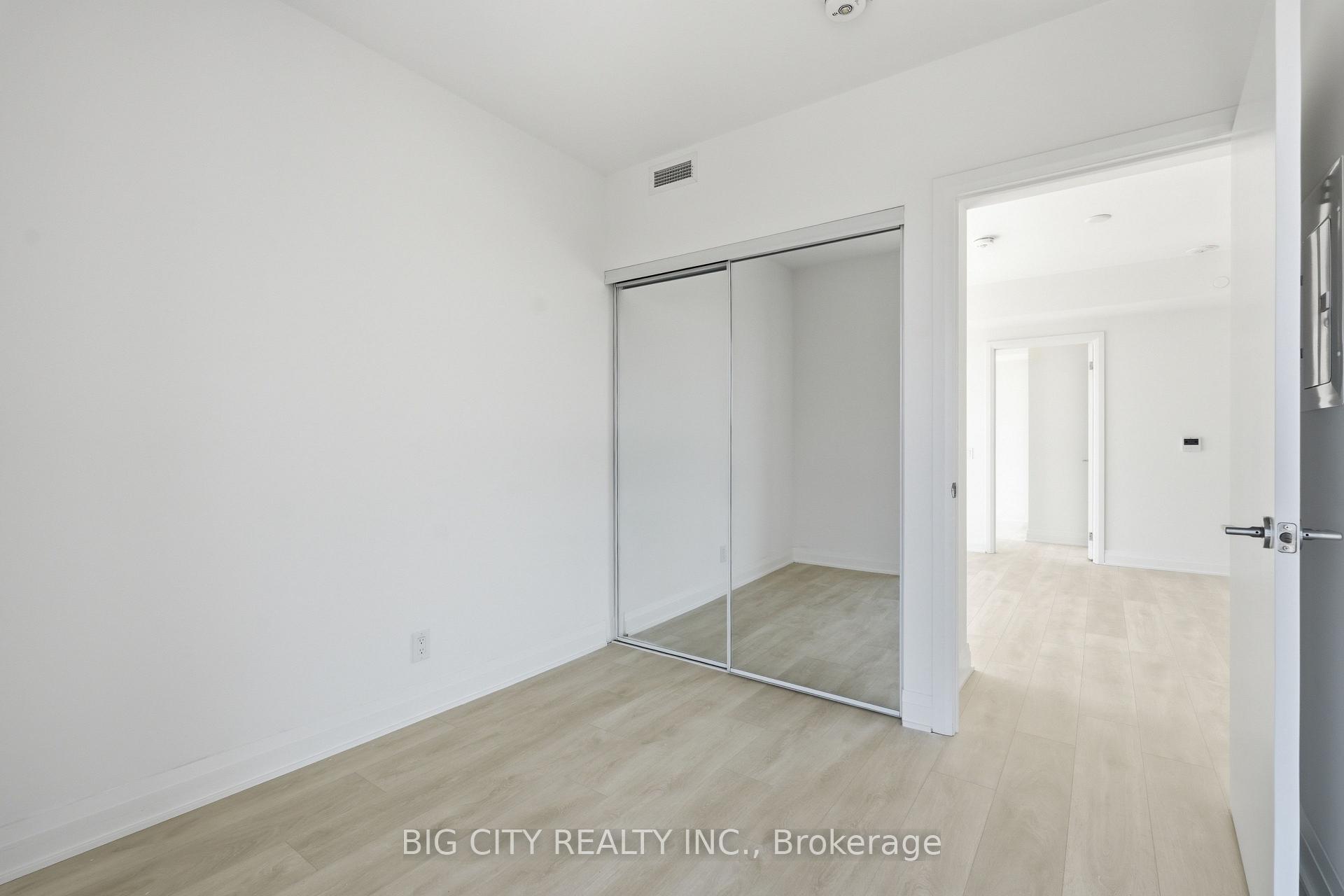 Photo 16 of Unit 1910, 25 Frederick Todd Way, Toronto, Leaside — HOMEH