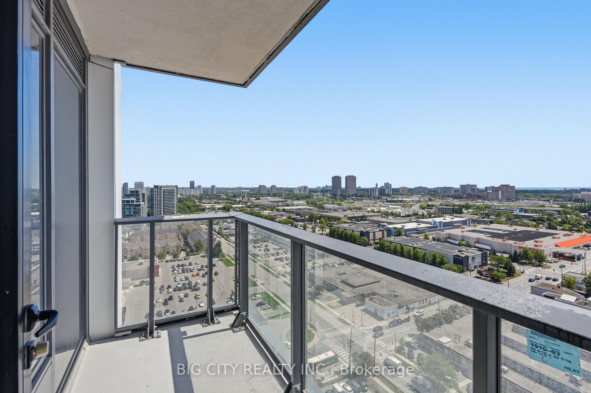 Photo 18 of Unit 1910, 25 Frederick Todd Way, Toronto, Leaside — HOMEH
