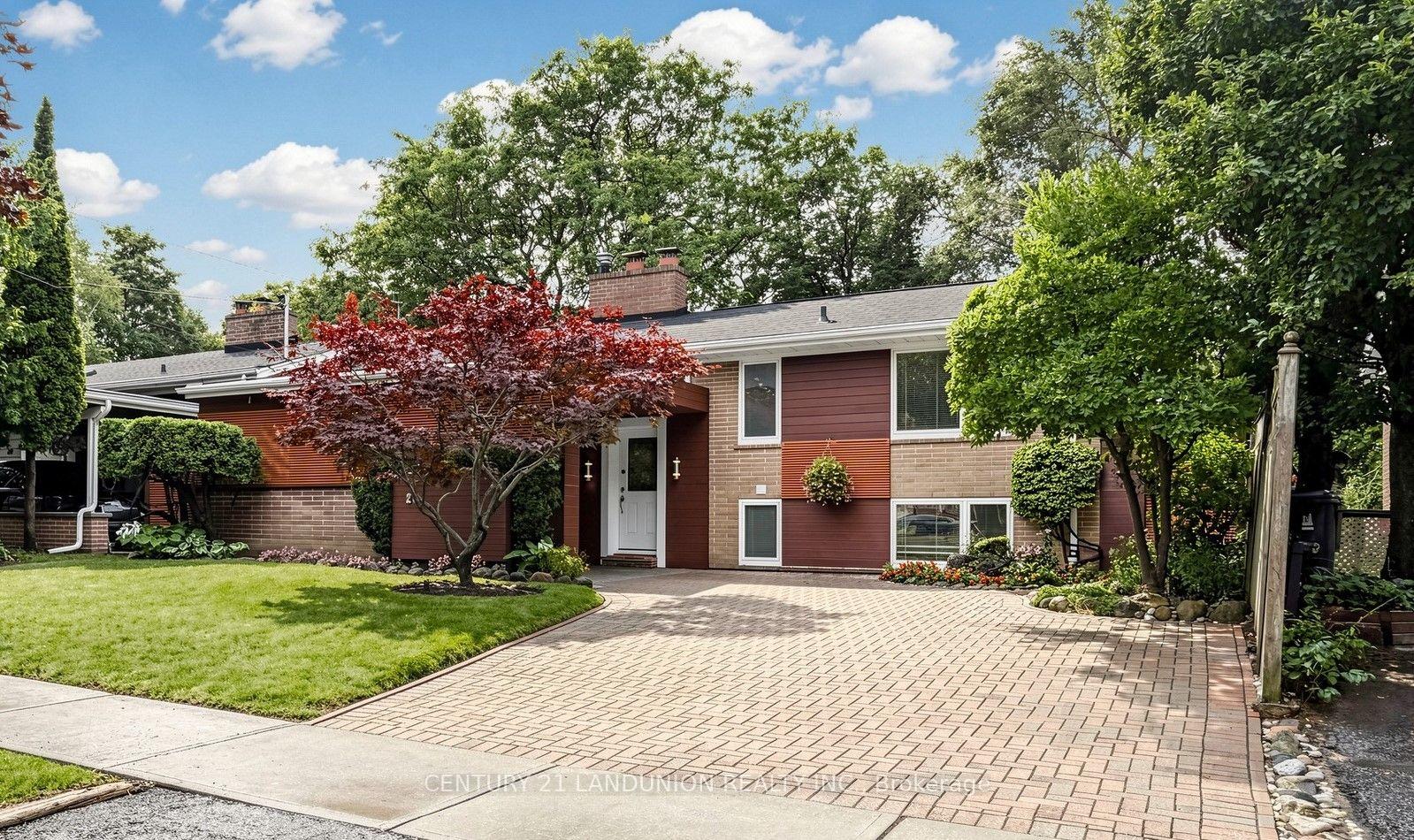 Photo 2 of 23 Benleigh Drive, Scarborough, Woburn — HOMEH
